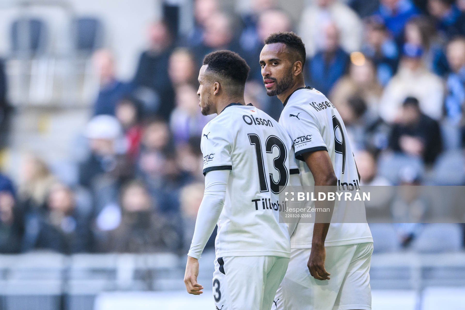 Malmö FFs Isaac Kiese Thelin (th) jublar
