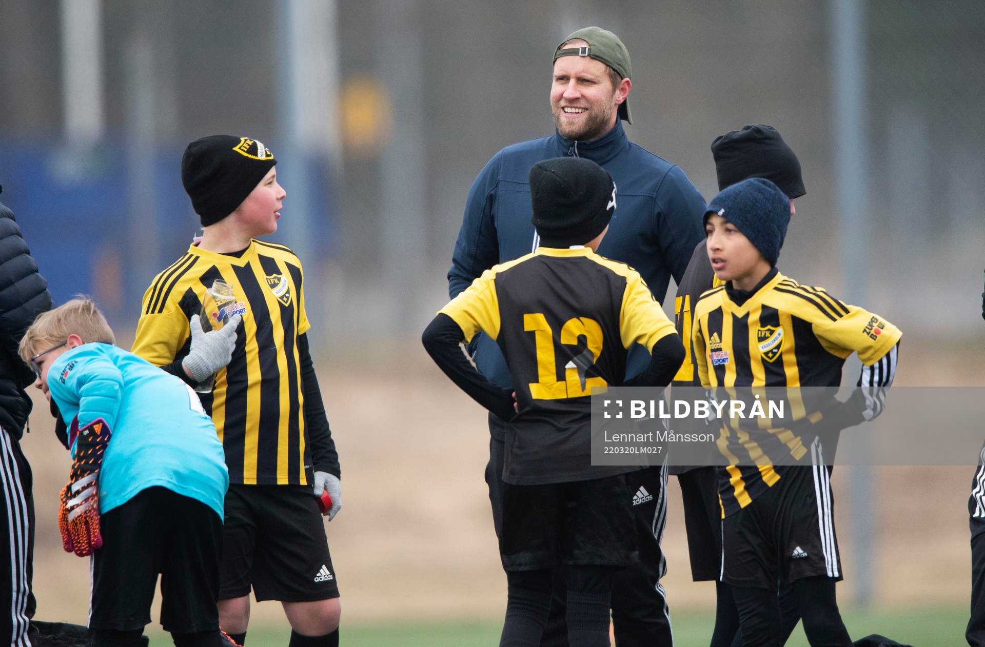 IFK Hässleholms tränare Ken Linde i träningsmatchen för