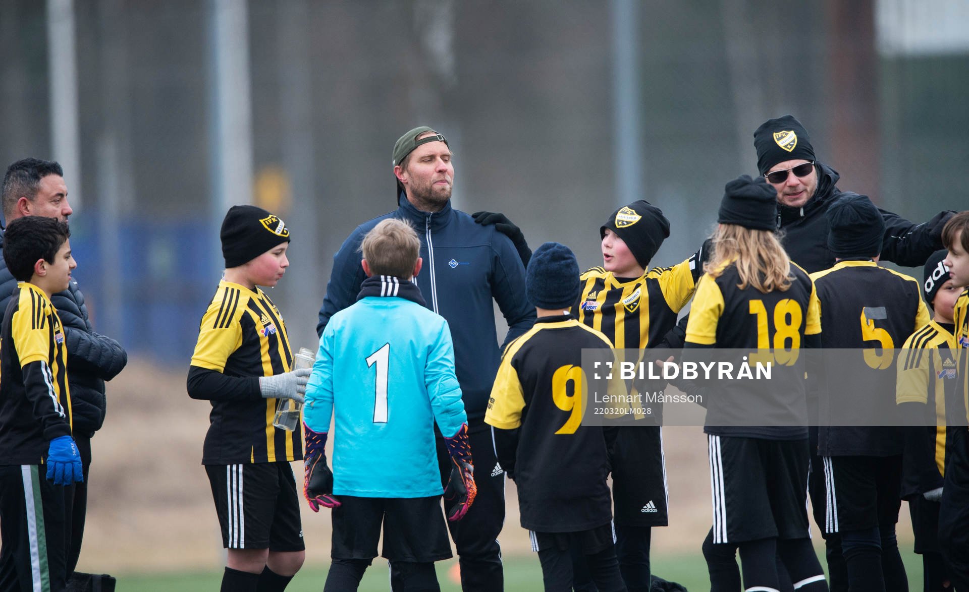 IFK Hässleholms tränare Ken Linde i träningsmatchen för