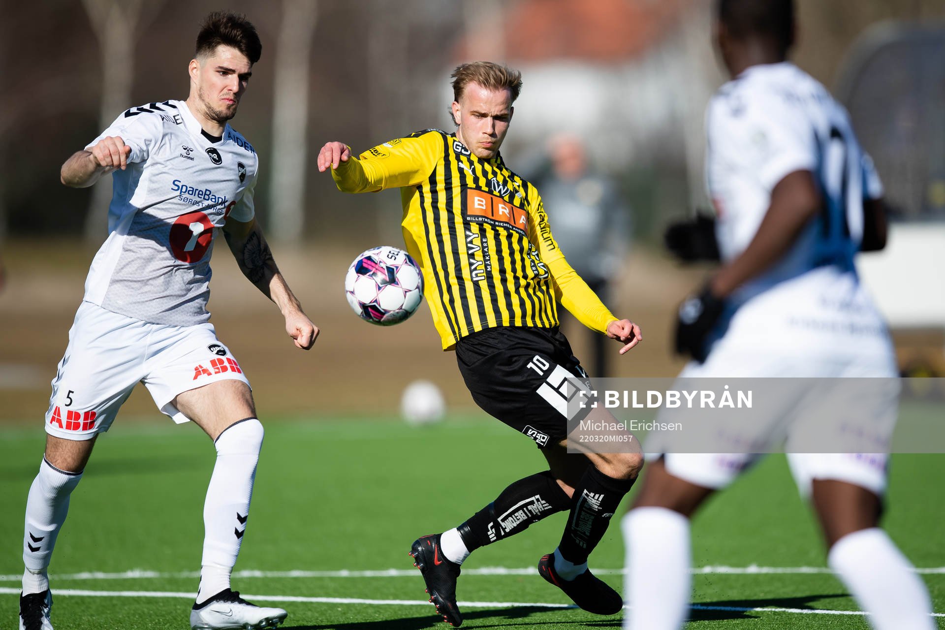 Odds Ivan Mesik och Häckens Jasse Tuominen