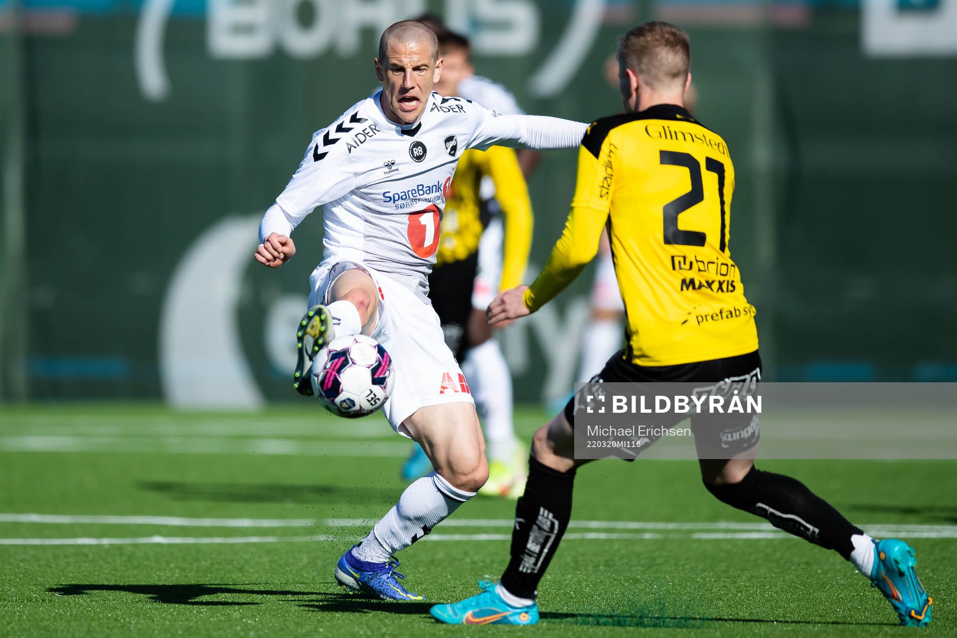 Odds Milan Jevtovic och Häckens Tomas Totland