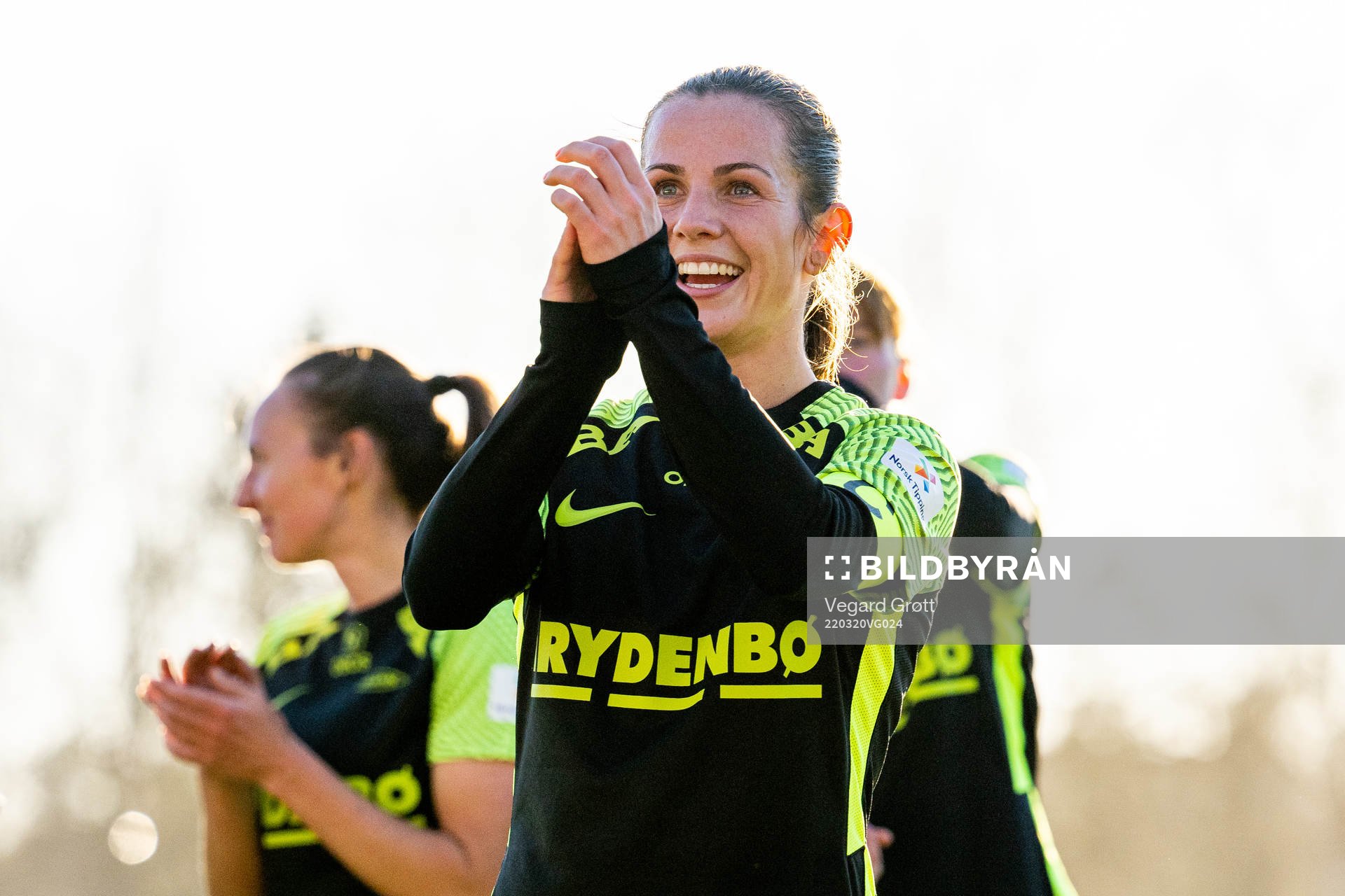 Tuva Hansen of Brann celebrates