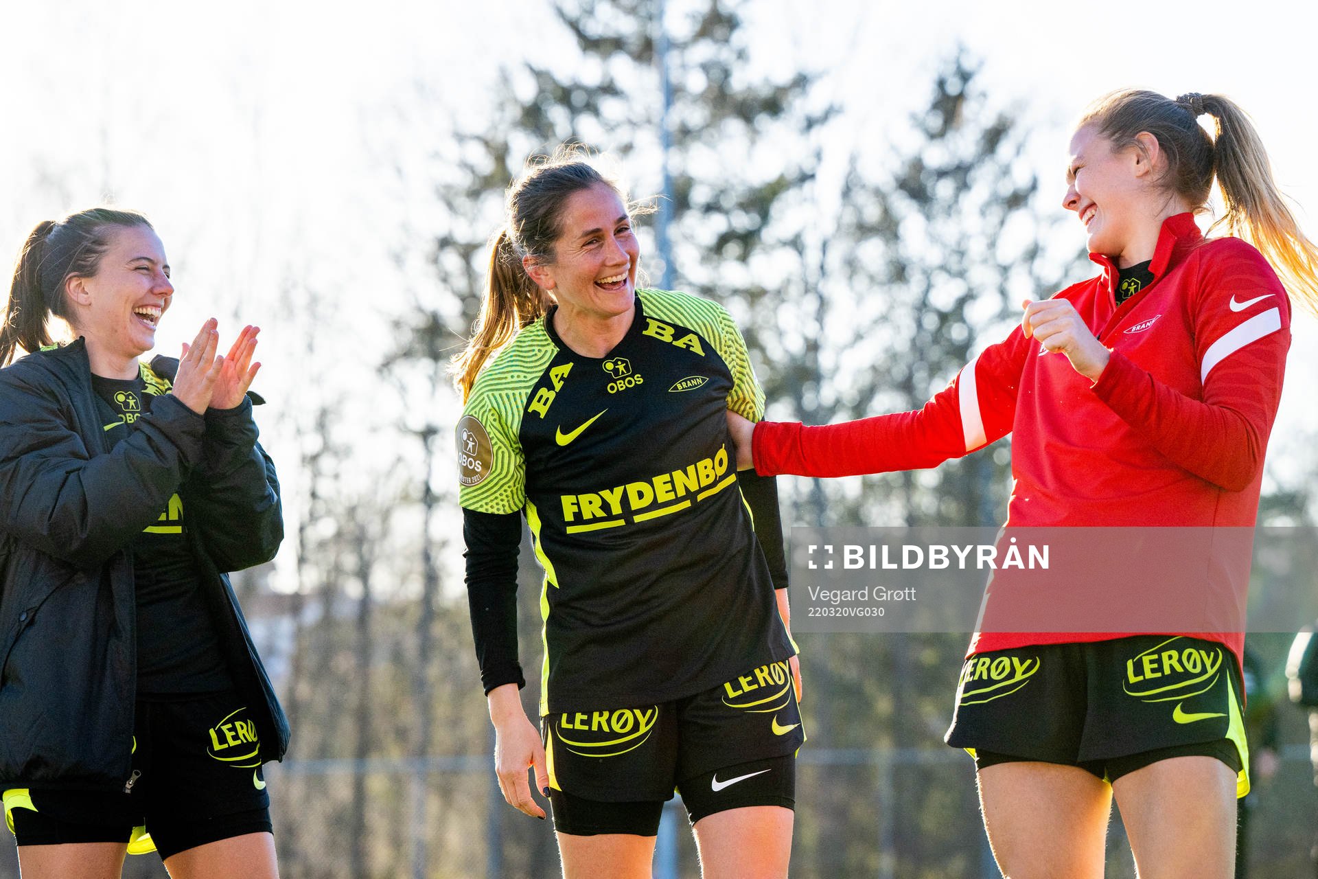 Cecilie Redisch Kvamme, Ingrid Ryland and Mille Aune of Brann celebrate after the Toppserien football match between Røa and Brann on March 20, 2022 in Oslo.