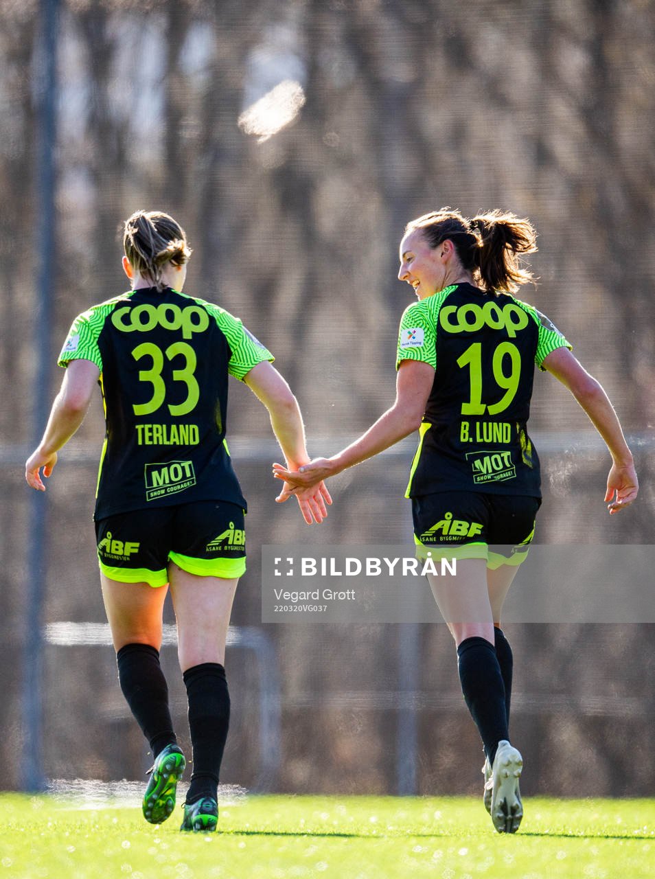 Elisabeth Terland of Brann celebrates with teammate Marit