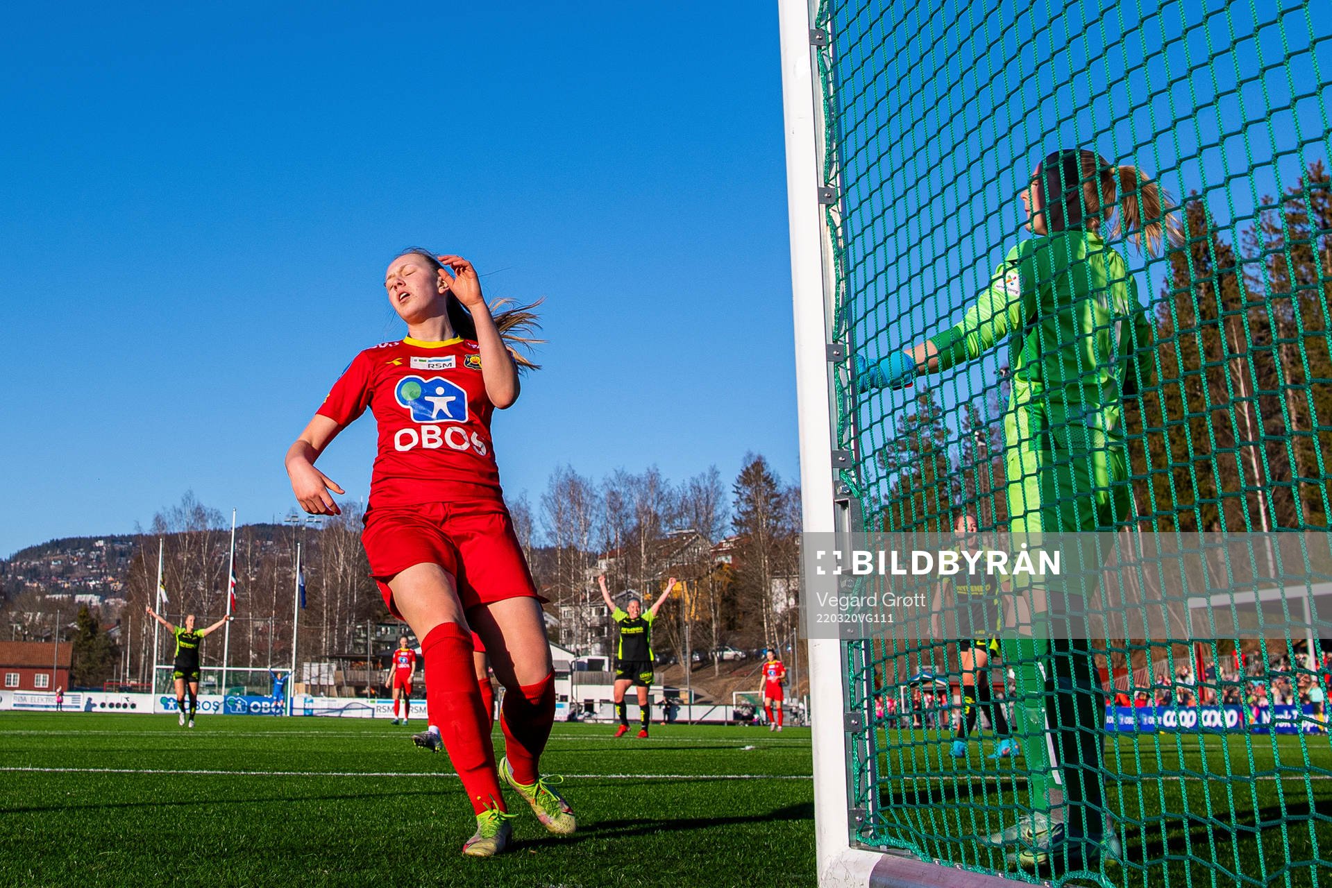Rakel Jagtøien Renolen of Røa looks dejected