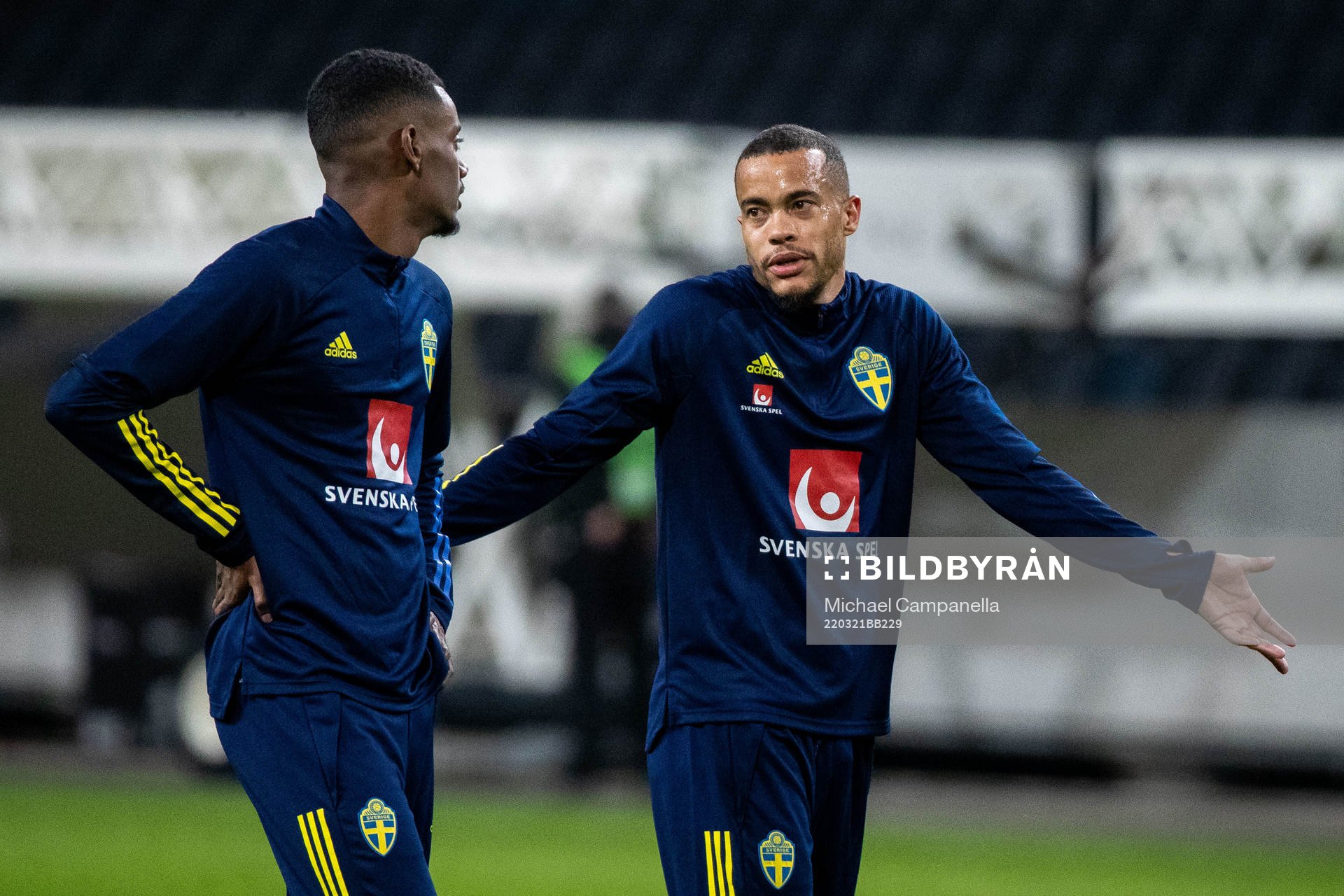 Alexander Isak and Robin Quaison of the Swedish national