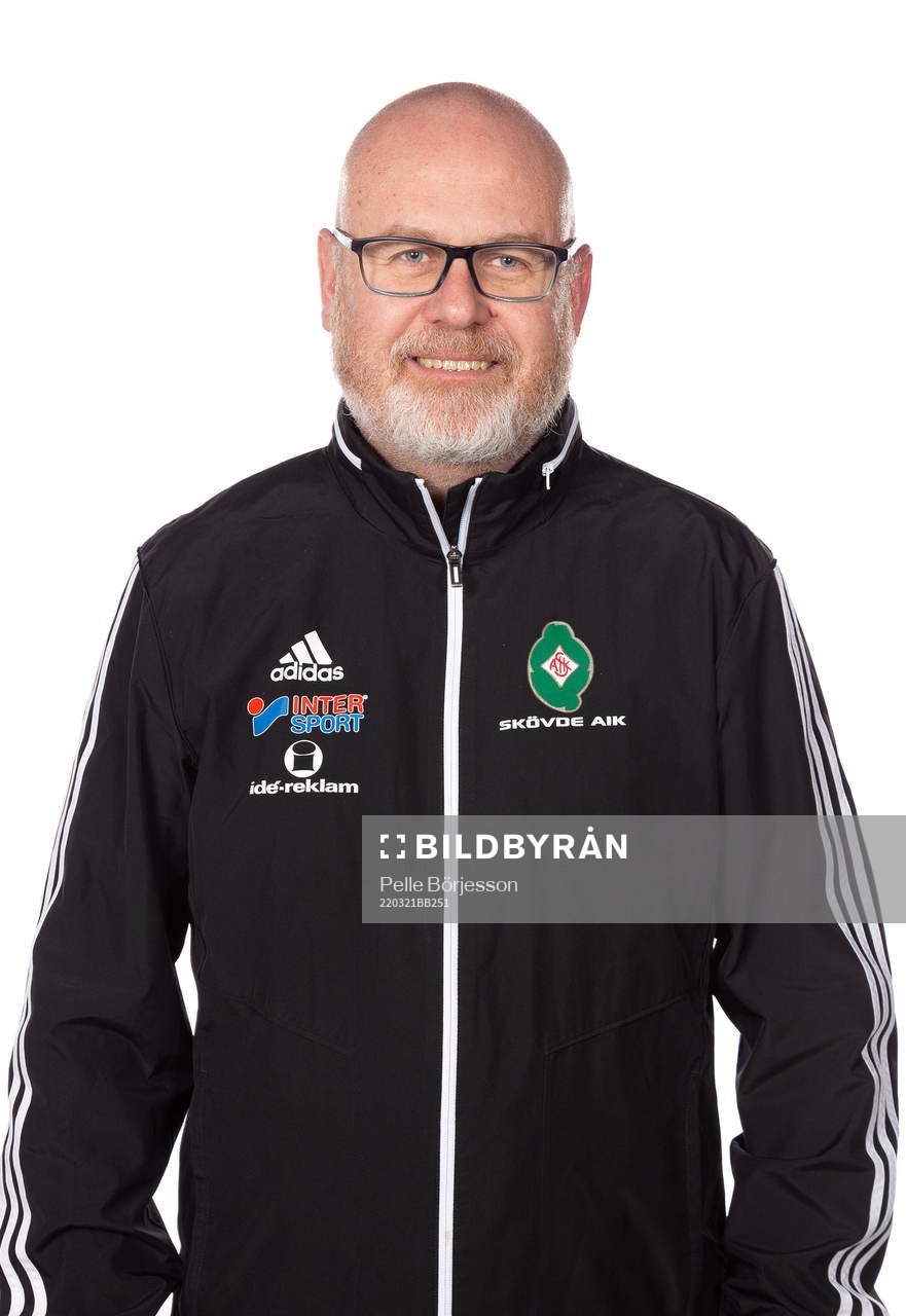 Skövdes Ass Tränare Mikael Lindgren poserar för ett porträtt den 21 mars 2022 i Skövde.