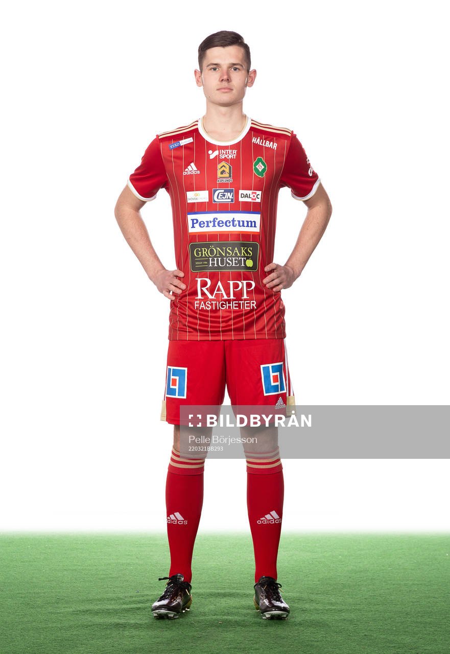 Skövdes Oscar Haglund poserar för ett porträtt den 21 mars 2022 i Skövde.
