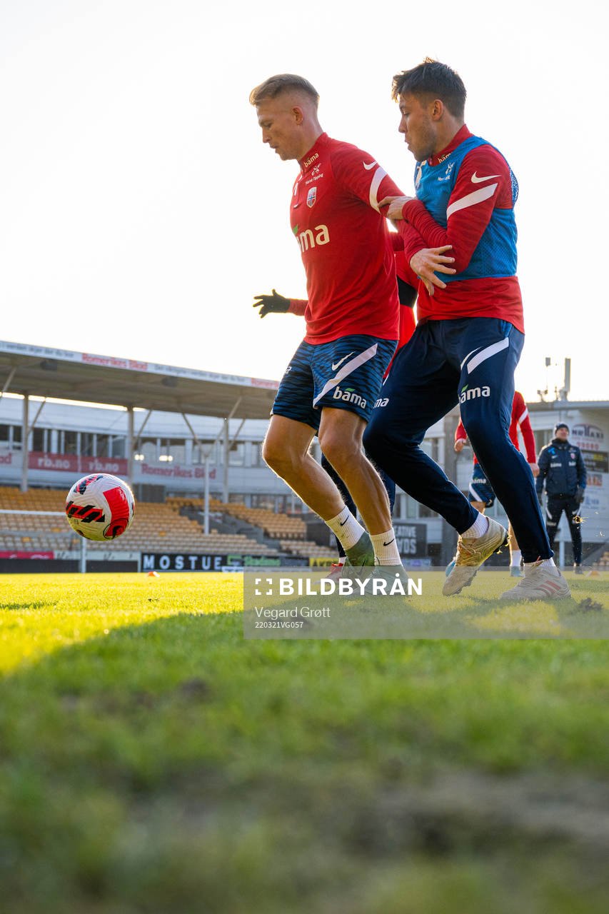 Andreas Hanche-Olsen and Fredrik André Bjørkan of the