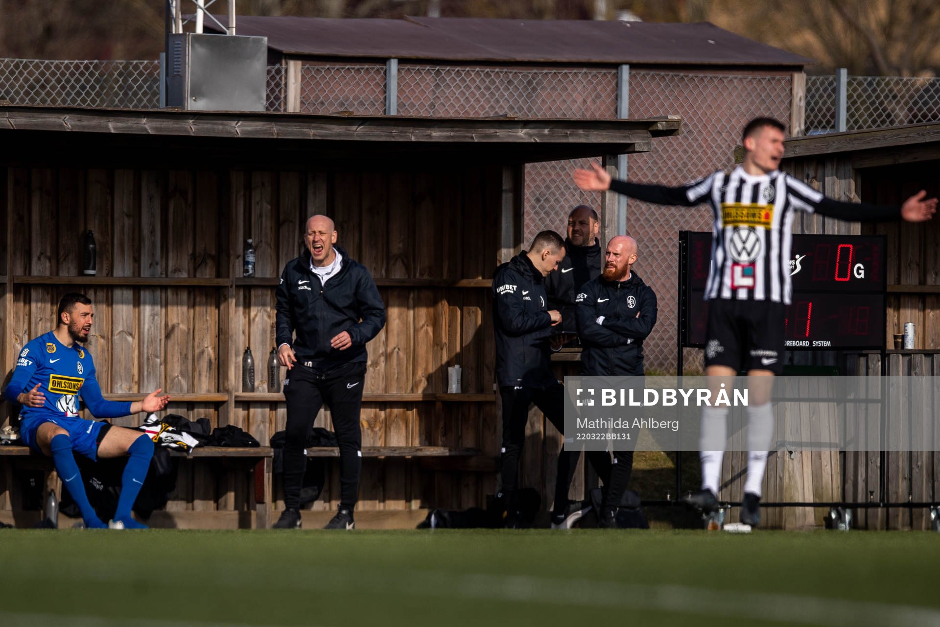 Landskronas tränare Billy Magnusson reagerar