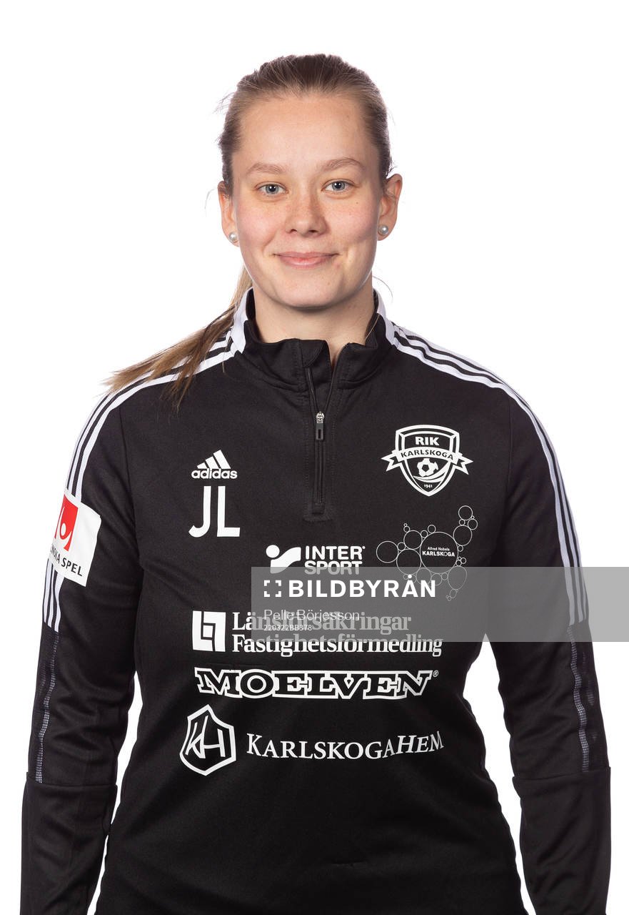 Rävåsens Målvaktstränare, Julia Lindén