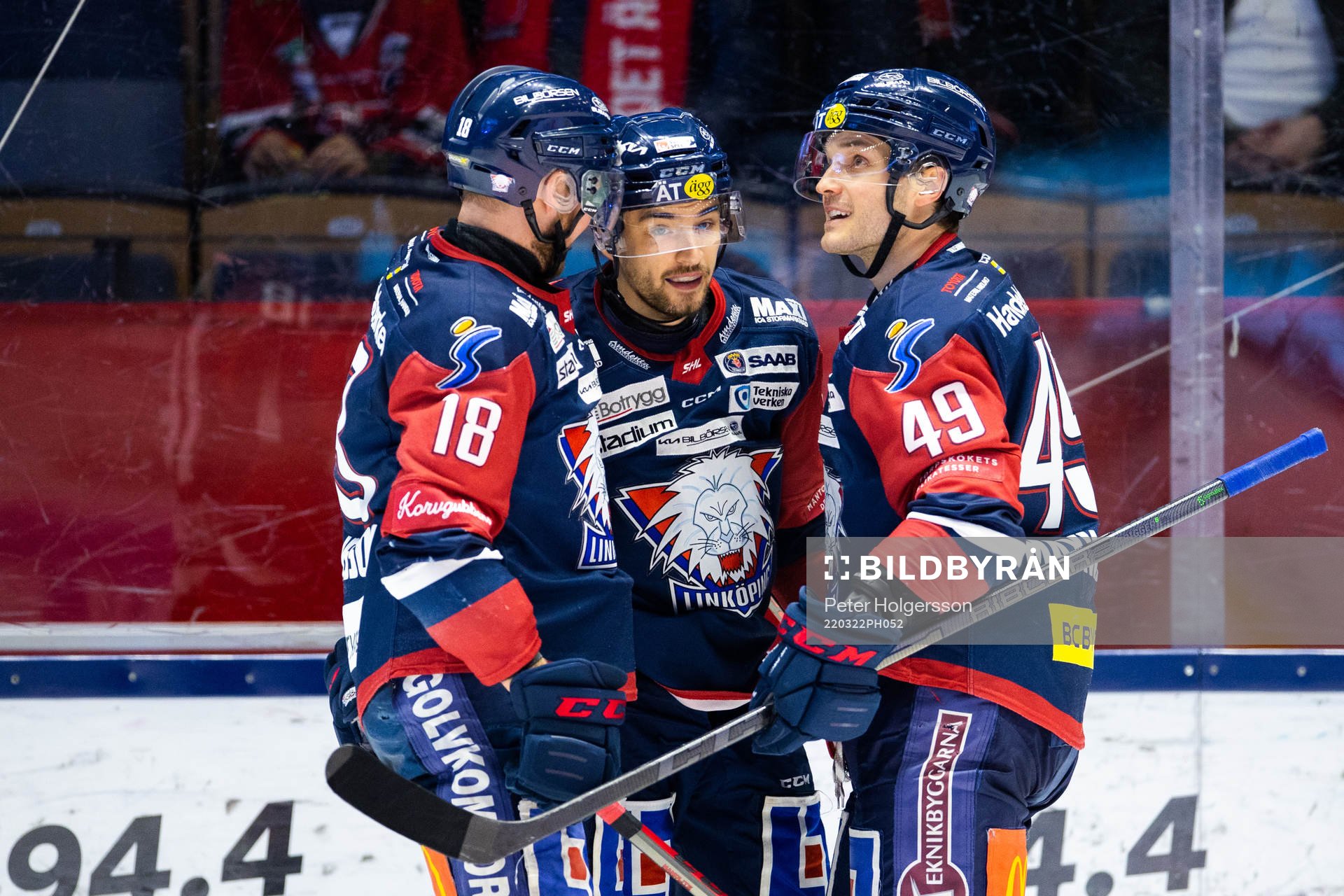 Linköpings Robert Lantosi (m) jublar med Alexander