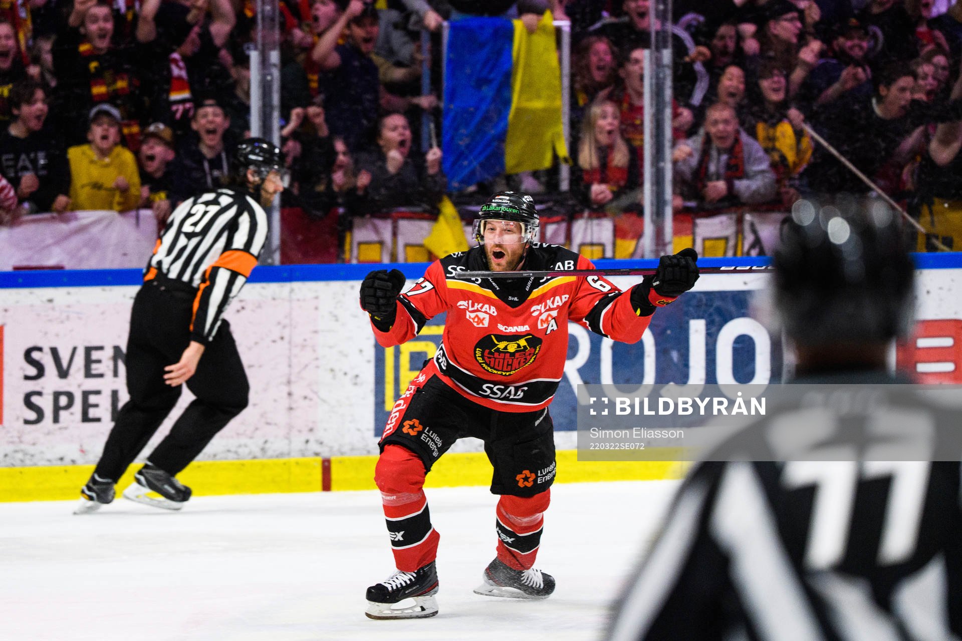 Luleås Linus Omark jublar