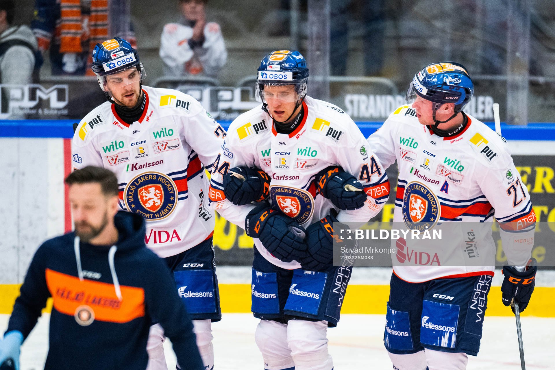 Växjös Peter Andersson leds av isen