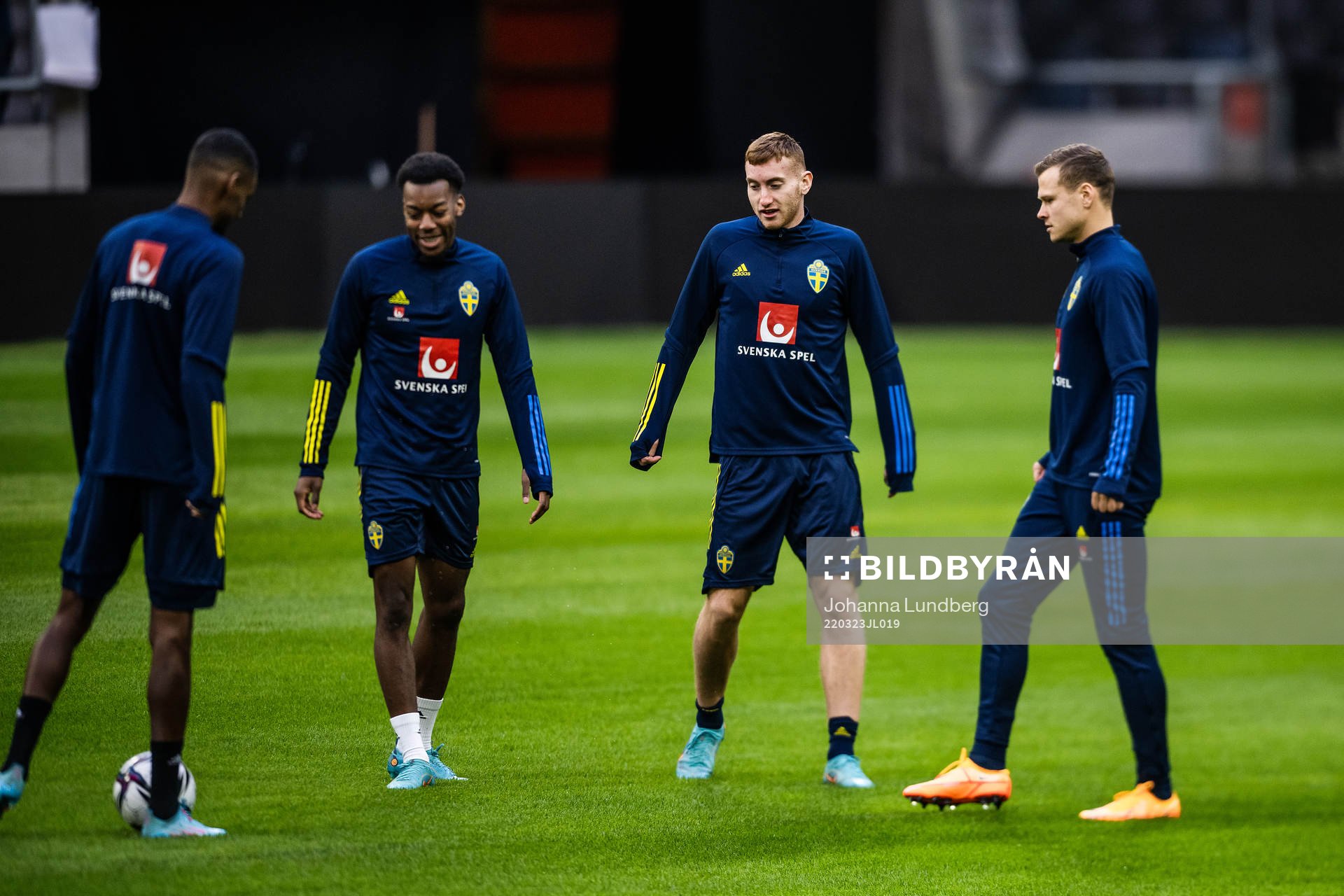 Dejan Kulusevski, Anthony Elanga and Viktor Claesson of the