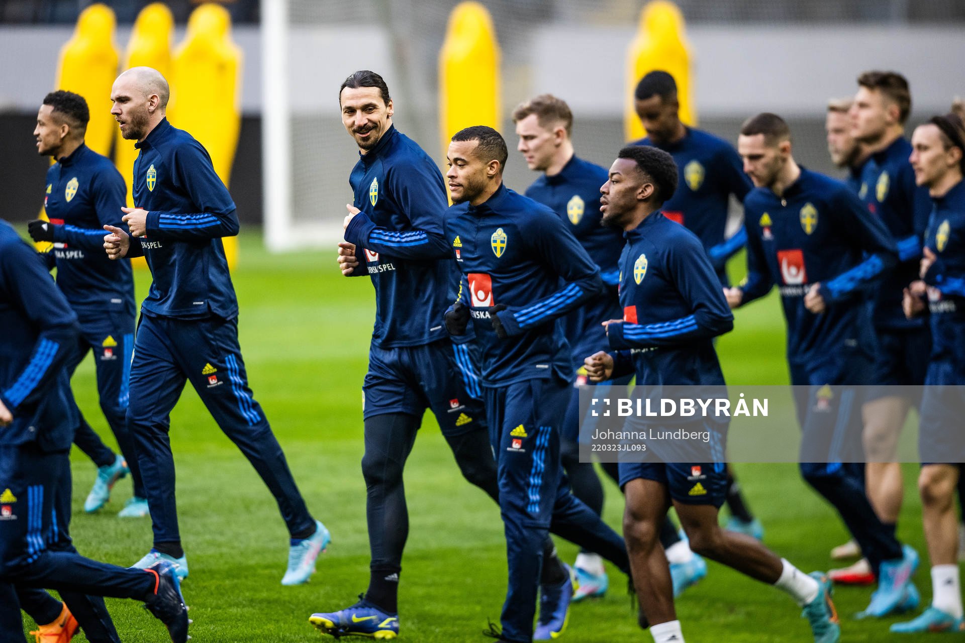 Zlatan Ibrahimovic and Robin Quaison of the Swedish