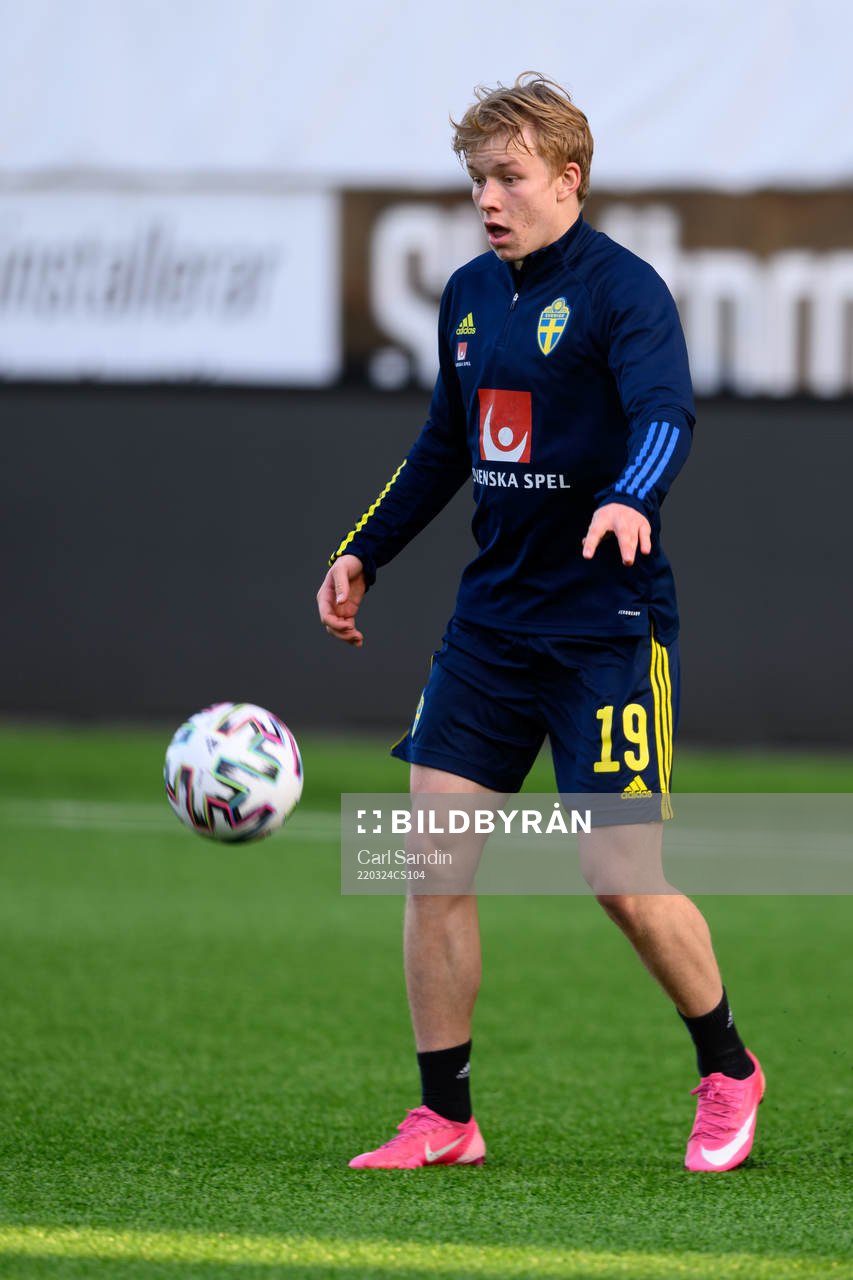 Daniel Svensson