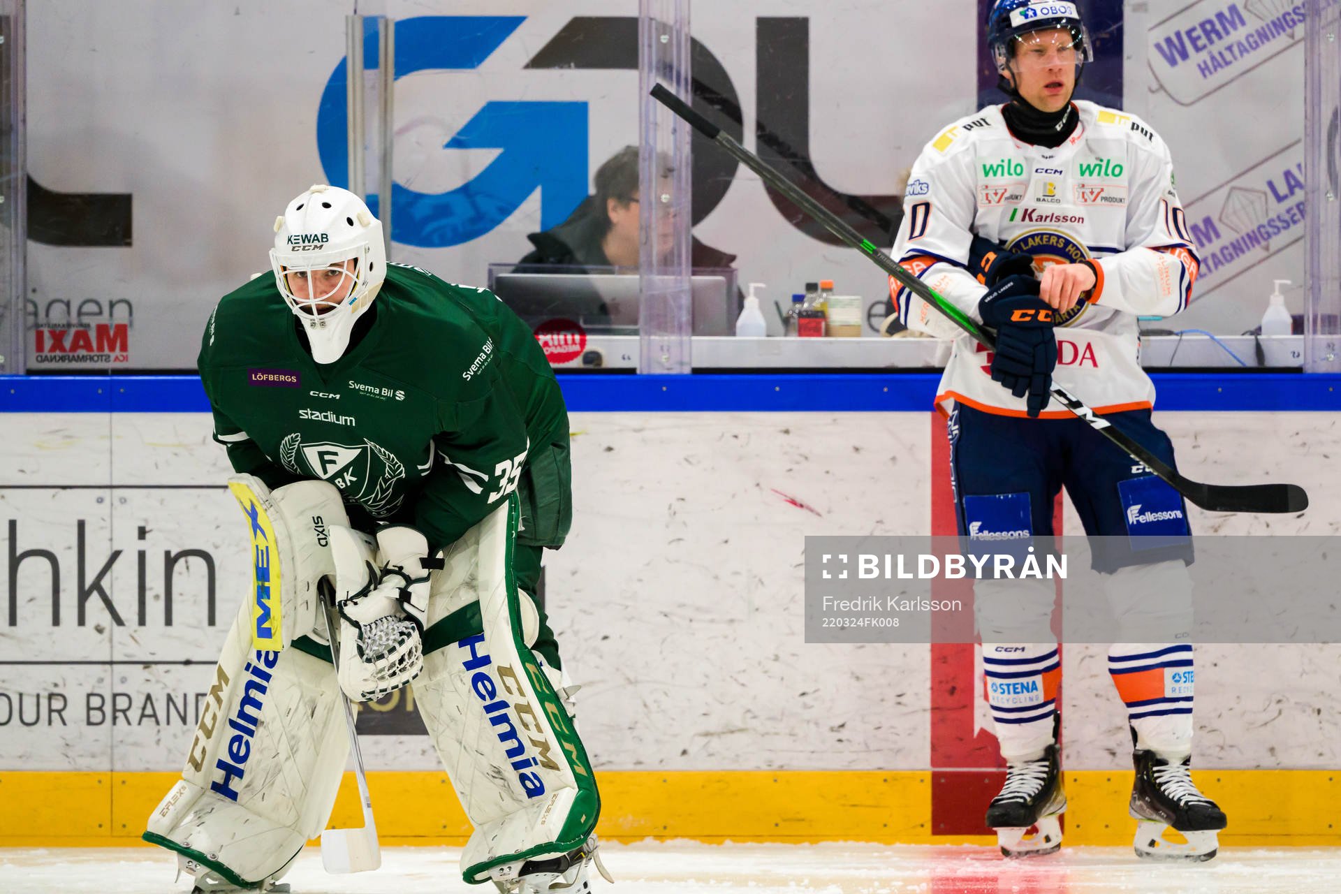 Färjestads målvakt Dennis Hildeby och Växjös Richard