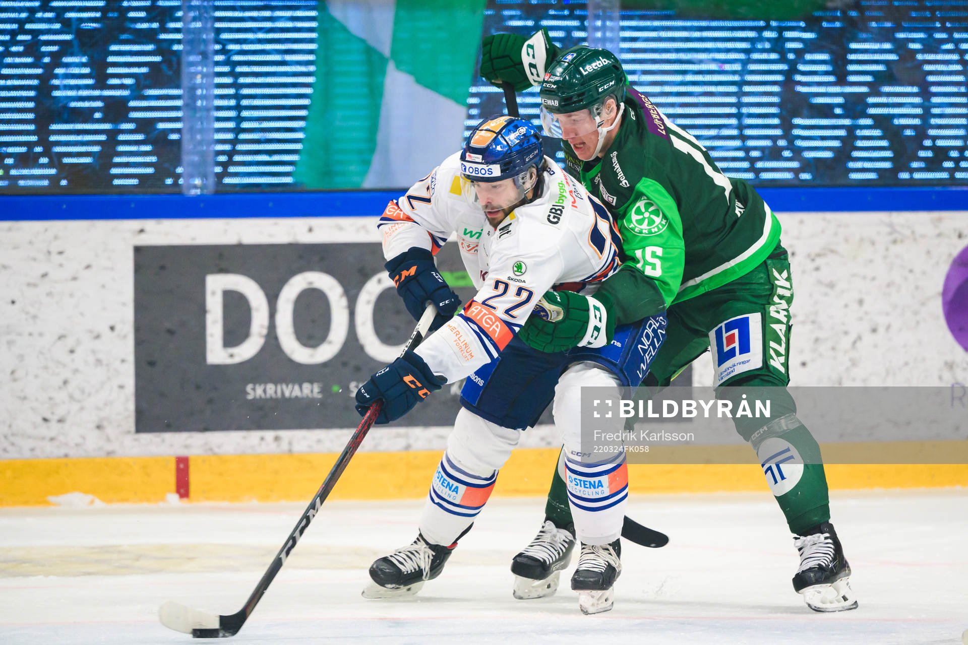 Växjös Tobias Rieder och Färjestads Gustav Rydahl