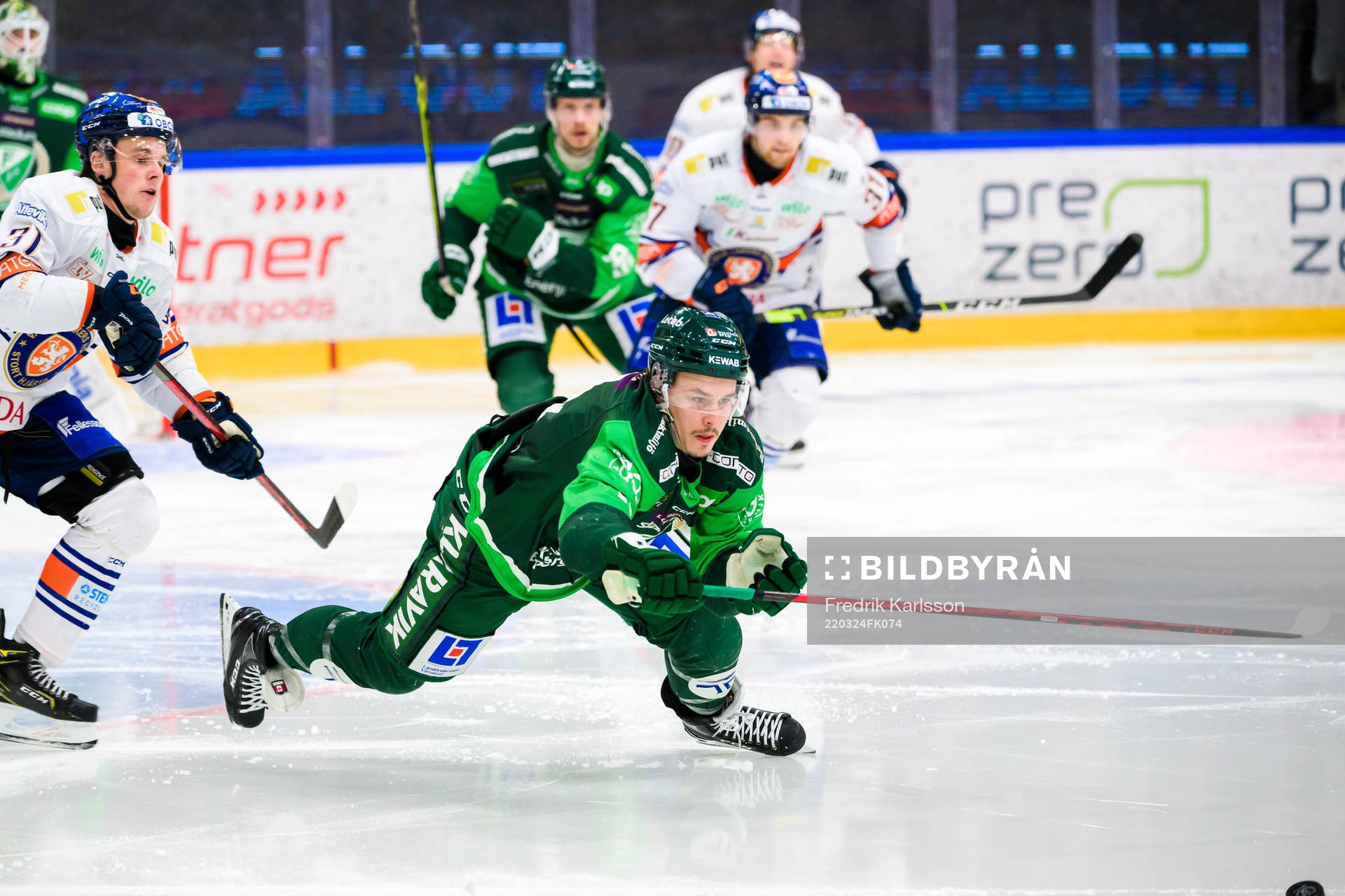 Växjös Olle Lycksell och Färjestads Joakim Nygård