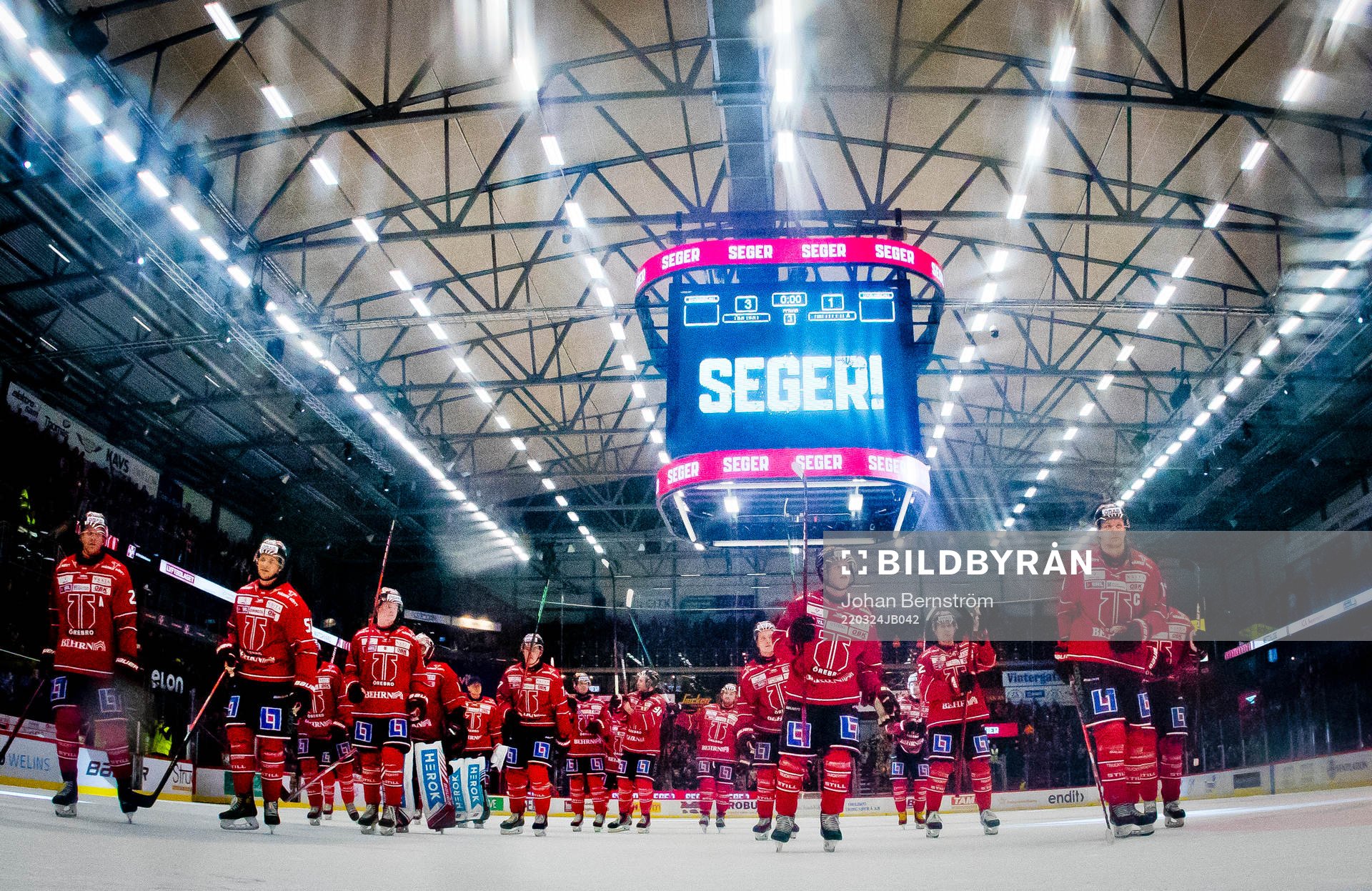Örebrospelarna jublar