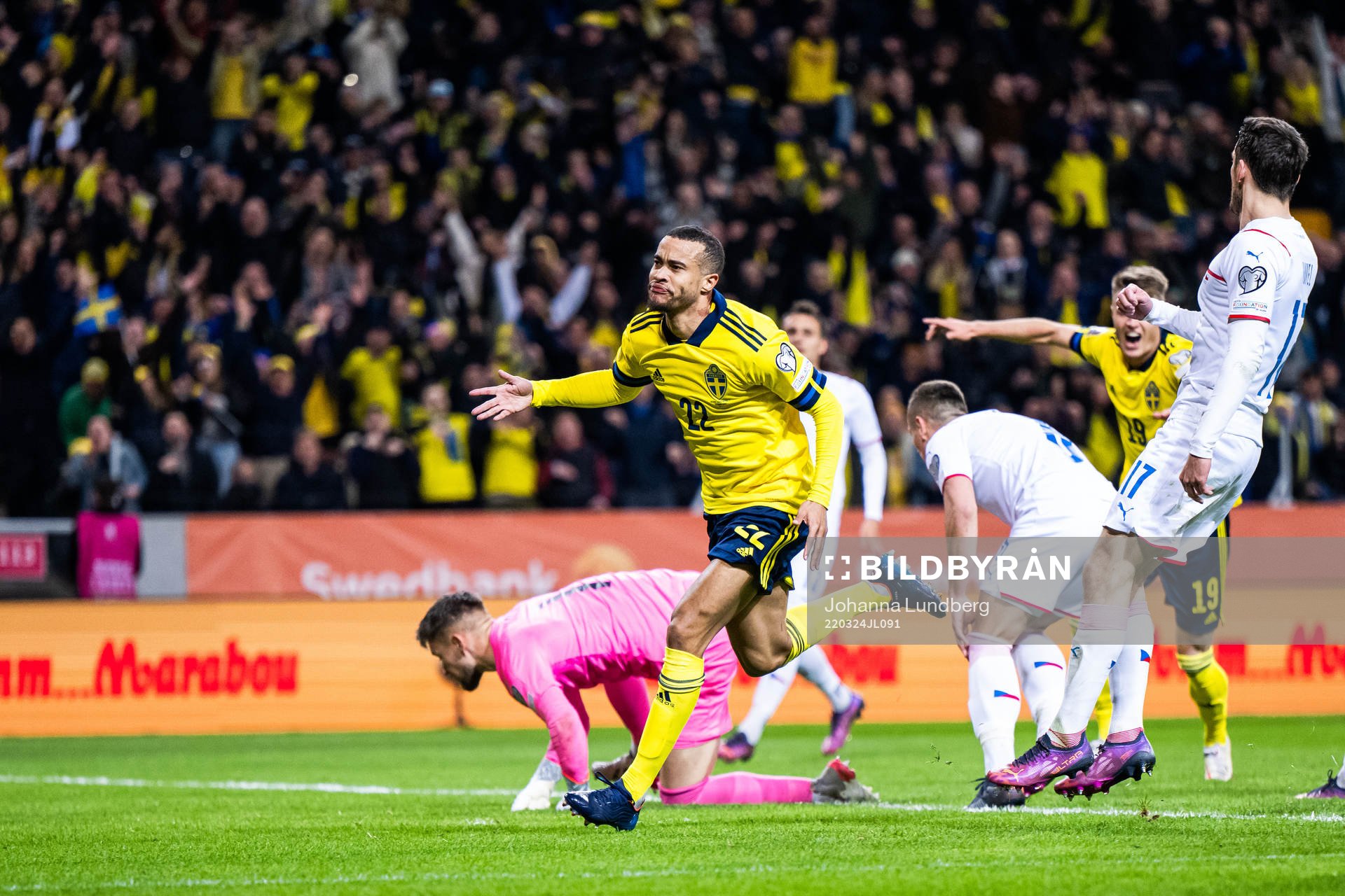 Robin Quaison of Sweden celebrates