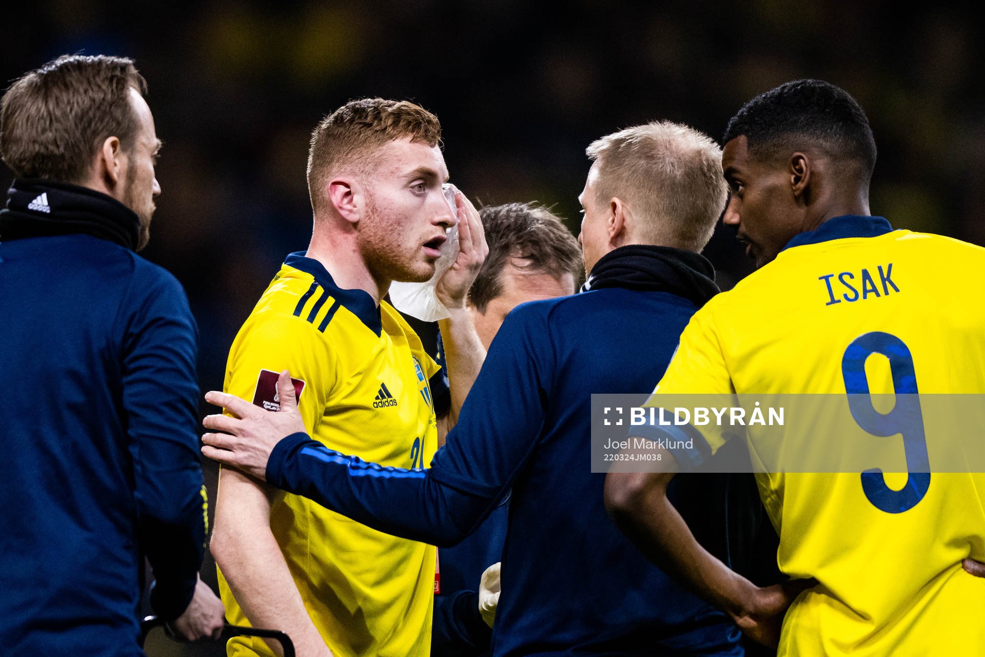 Dejan Kulusevski of Sweden with an ice pack against his