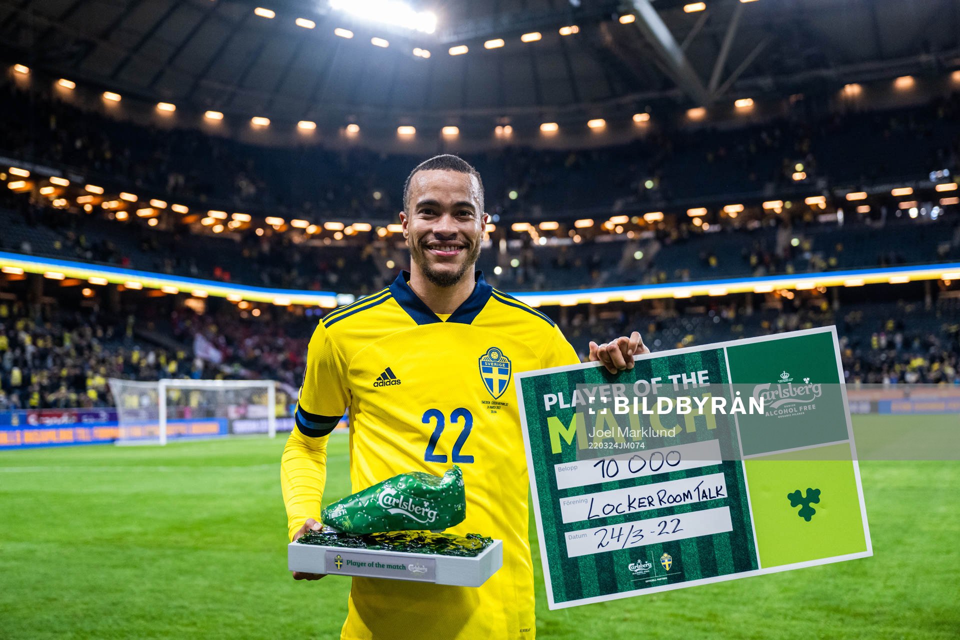 Robin Quaison of Sweden i awarded player of the match