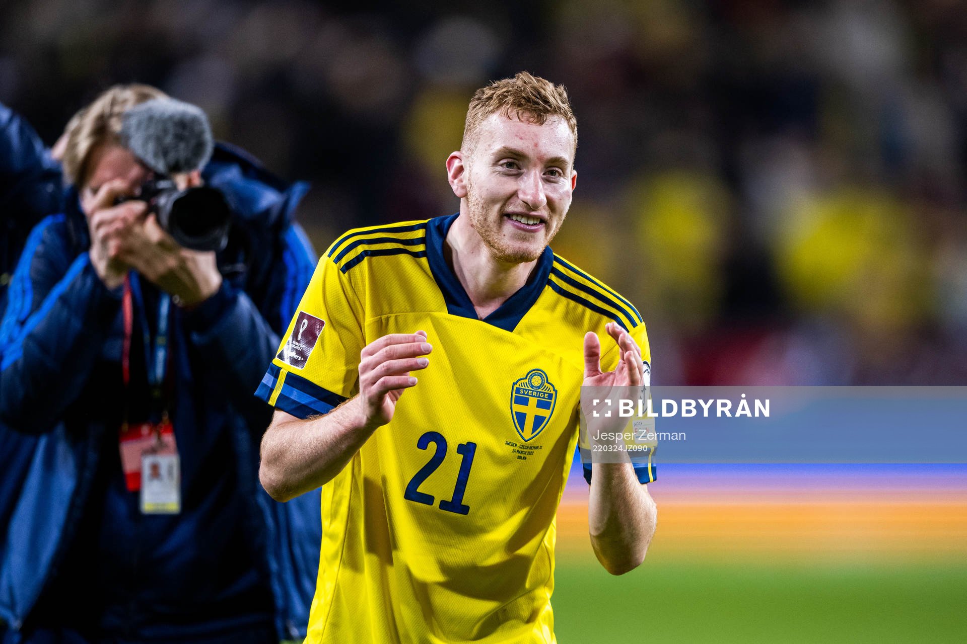 Dejan Kulusevski of Sweden celebrates