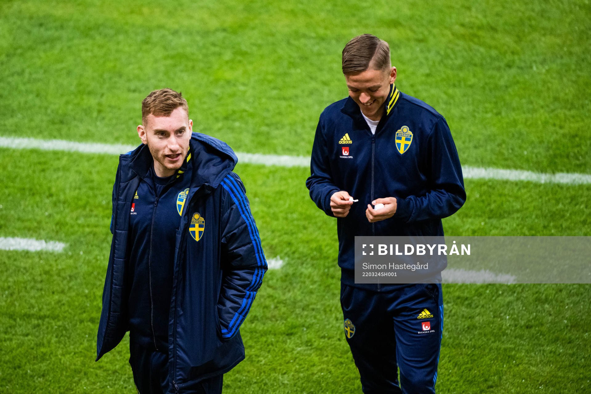 Dejan Kulusevski and Jesper Karlsson of Sweden