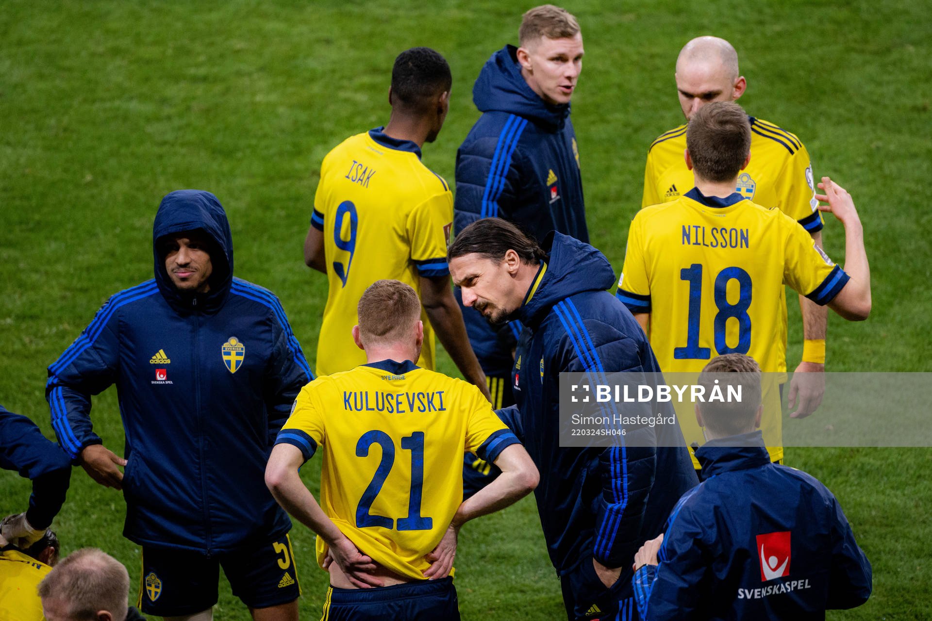 Dejan Kulusevski and Zlatan Ibrahimovic of Sweden