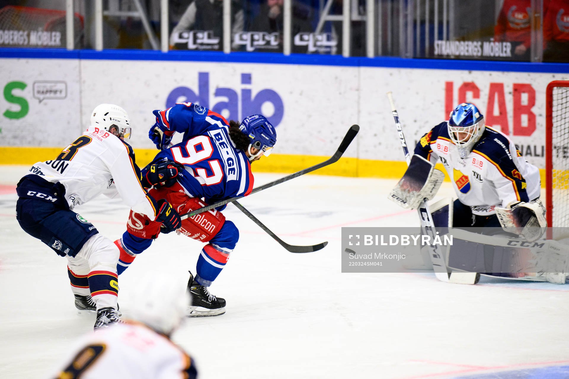 Djurgårdens Rasmus Bengtsson och målvakt Mantas Armalis