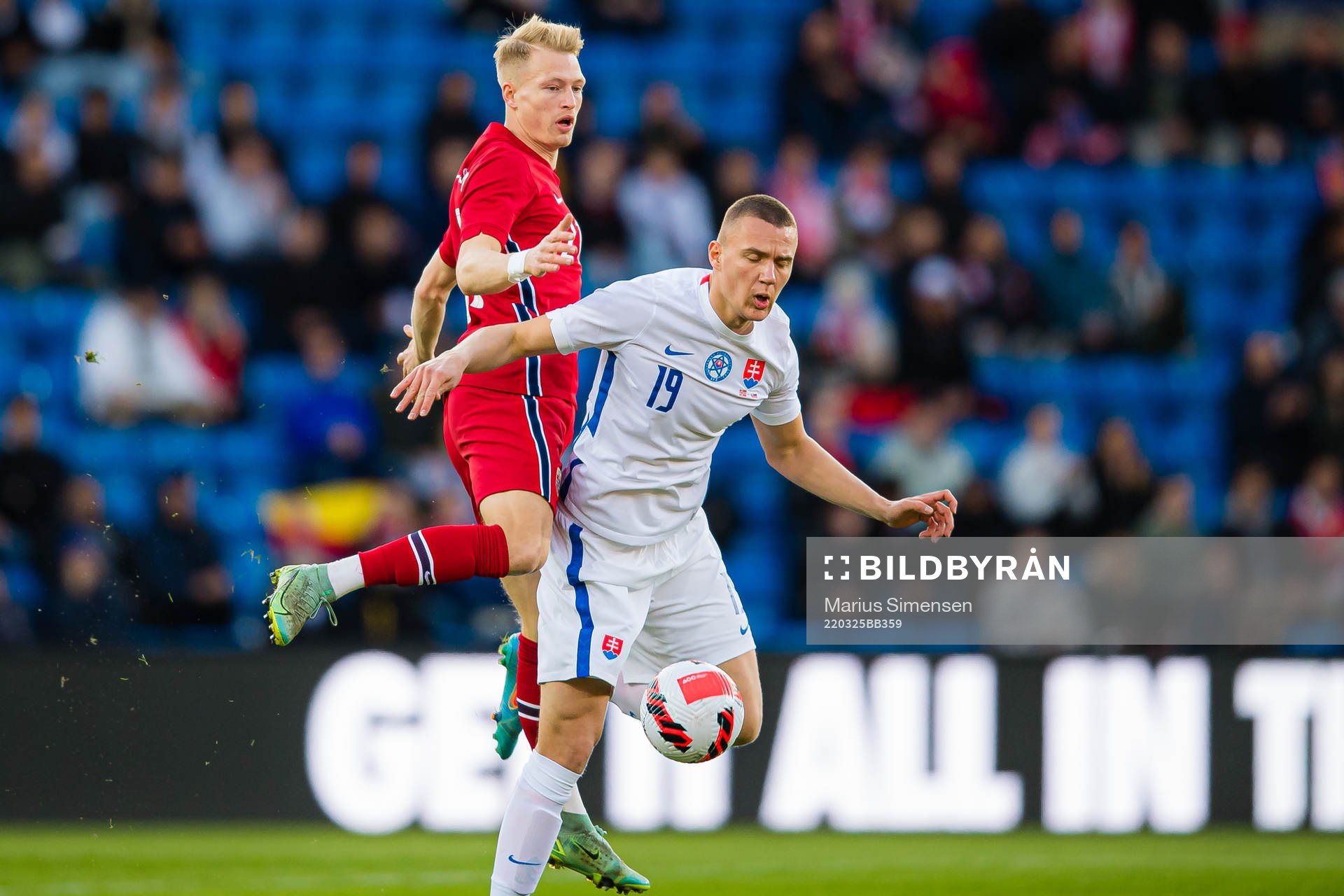 Andreas Schjølberg Hanche-Olsen of Norway and Ladislav