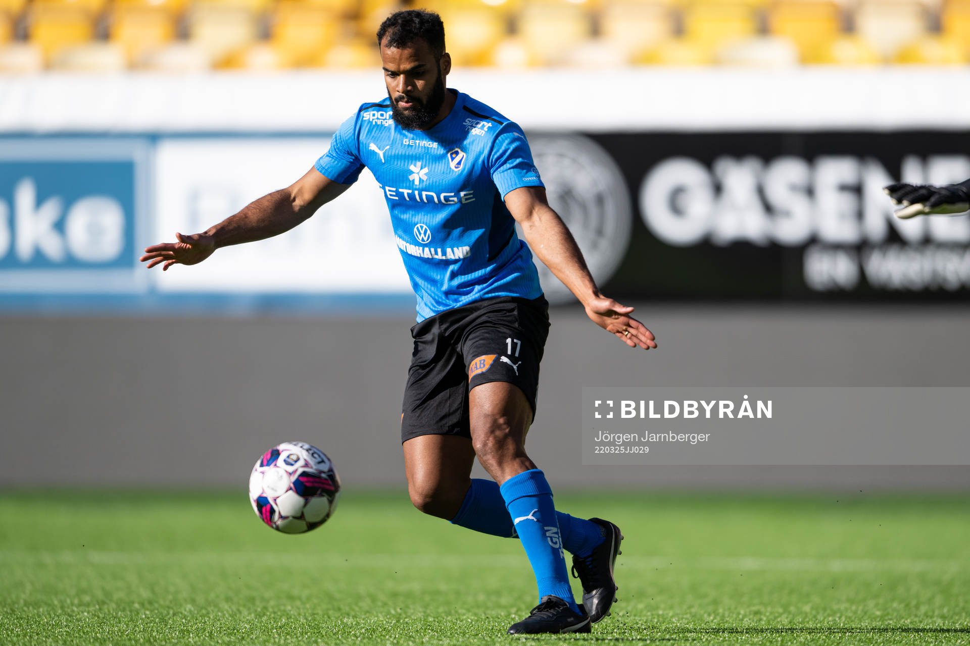 Halmstads Phil Ofosu-Ayeh