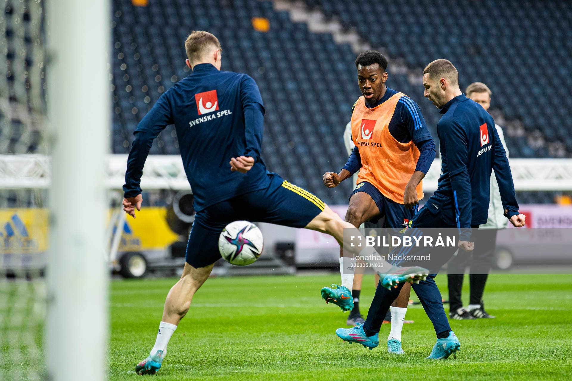 Anthony Elanga of Sweden