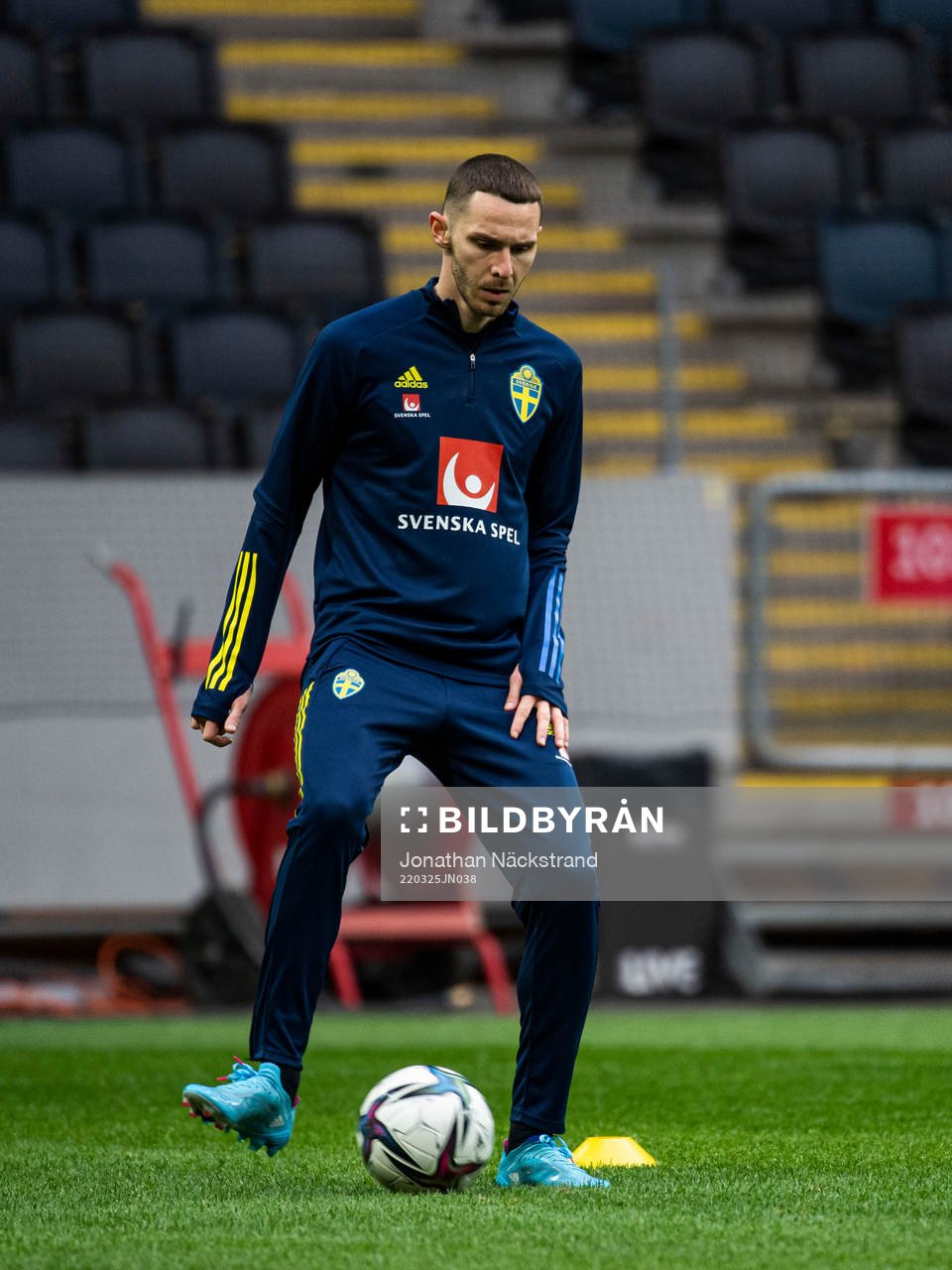 Branimir Hrgota of Sweden