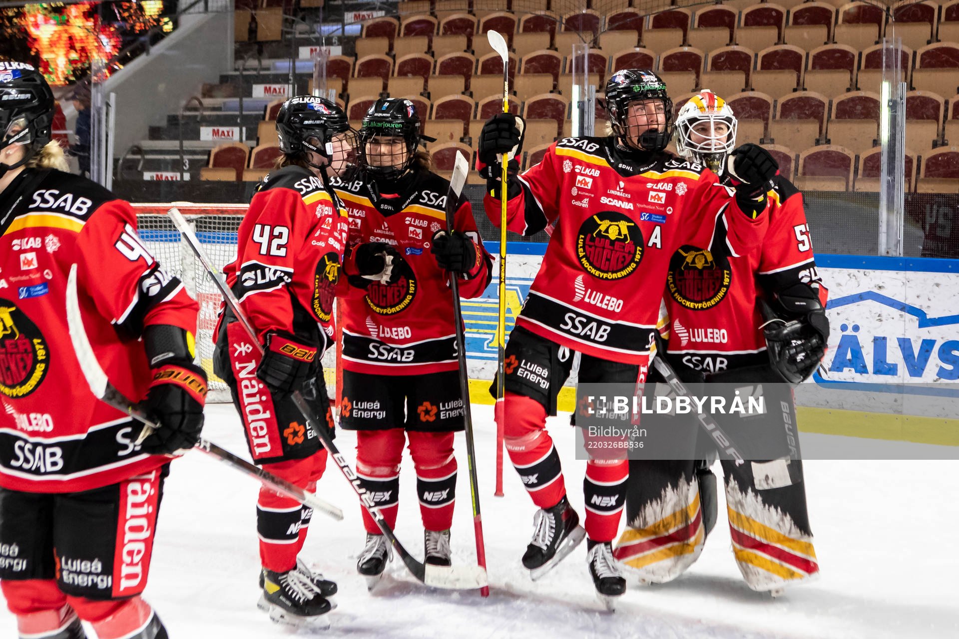 Luleås Ronja Savolainen jublar