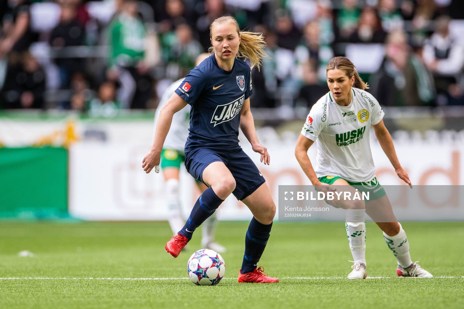 Eskilstunas Noor Hoelsbrekken Eckhoff och Hammarbys Hanna