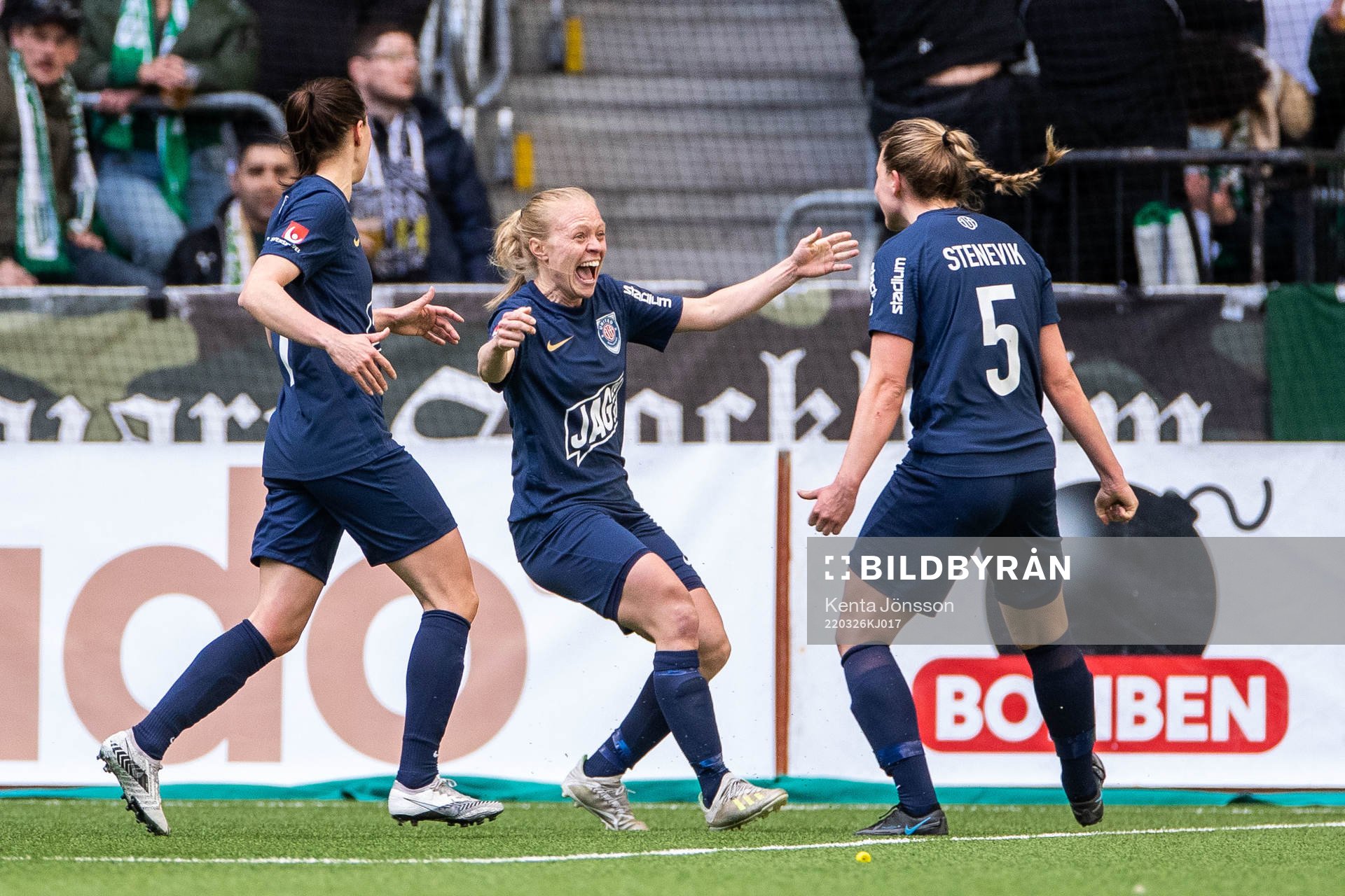 Eskilstunas Mia Jalkerud jublar