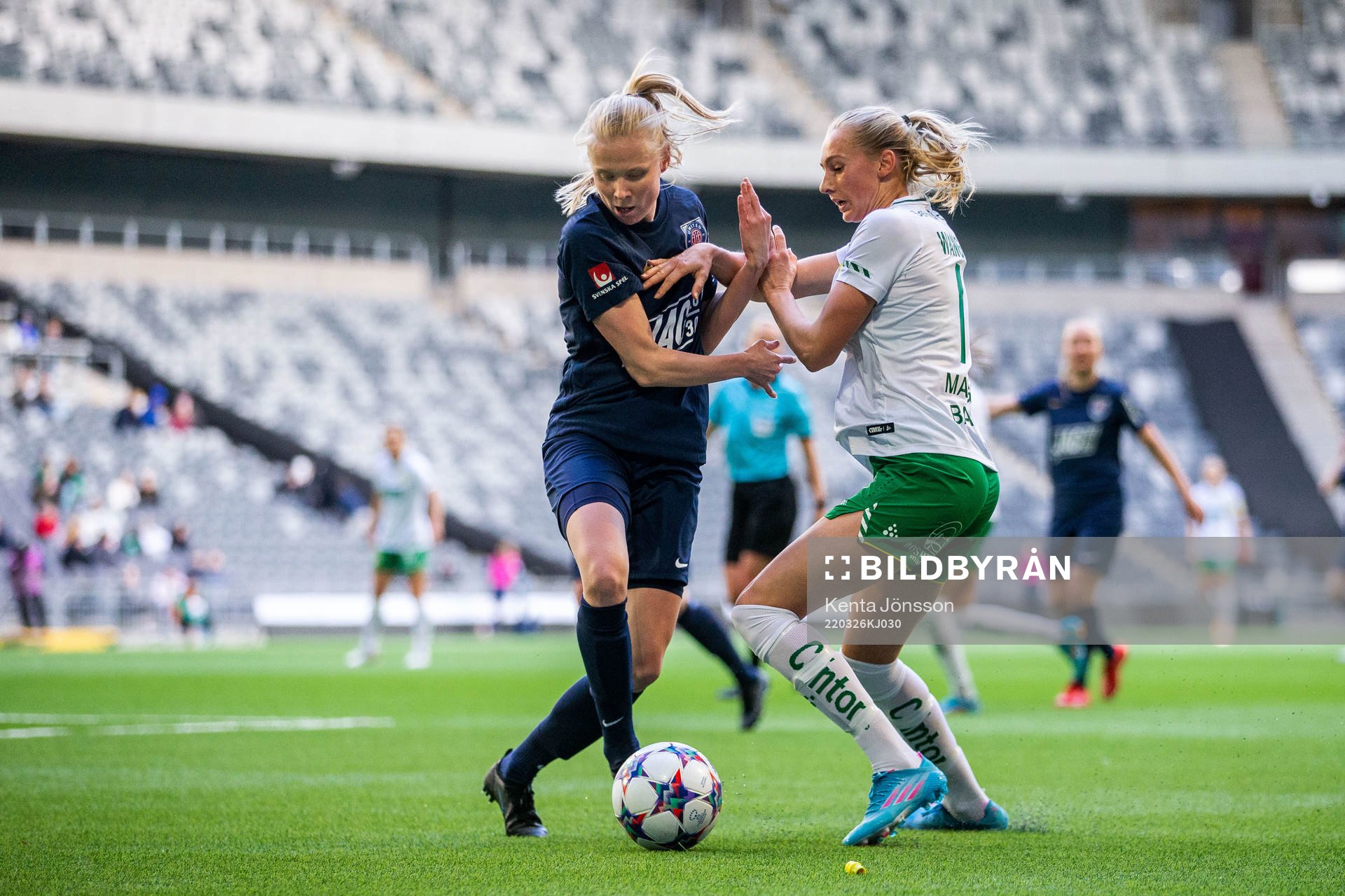 Eskilstunas Elin Rombing och Hammarbys Ellen Wangerheim