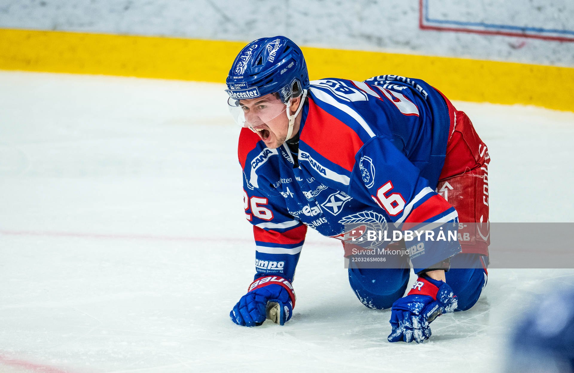 Oskarshamns Lukas Pilö har ont