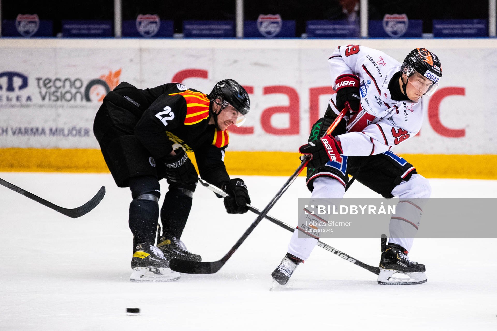 Örebros Joel Mustonen och Brynäs Adam Pettersson