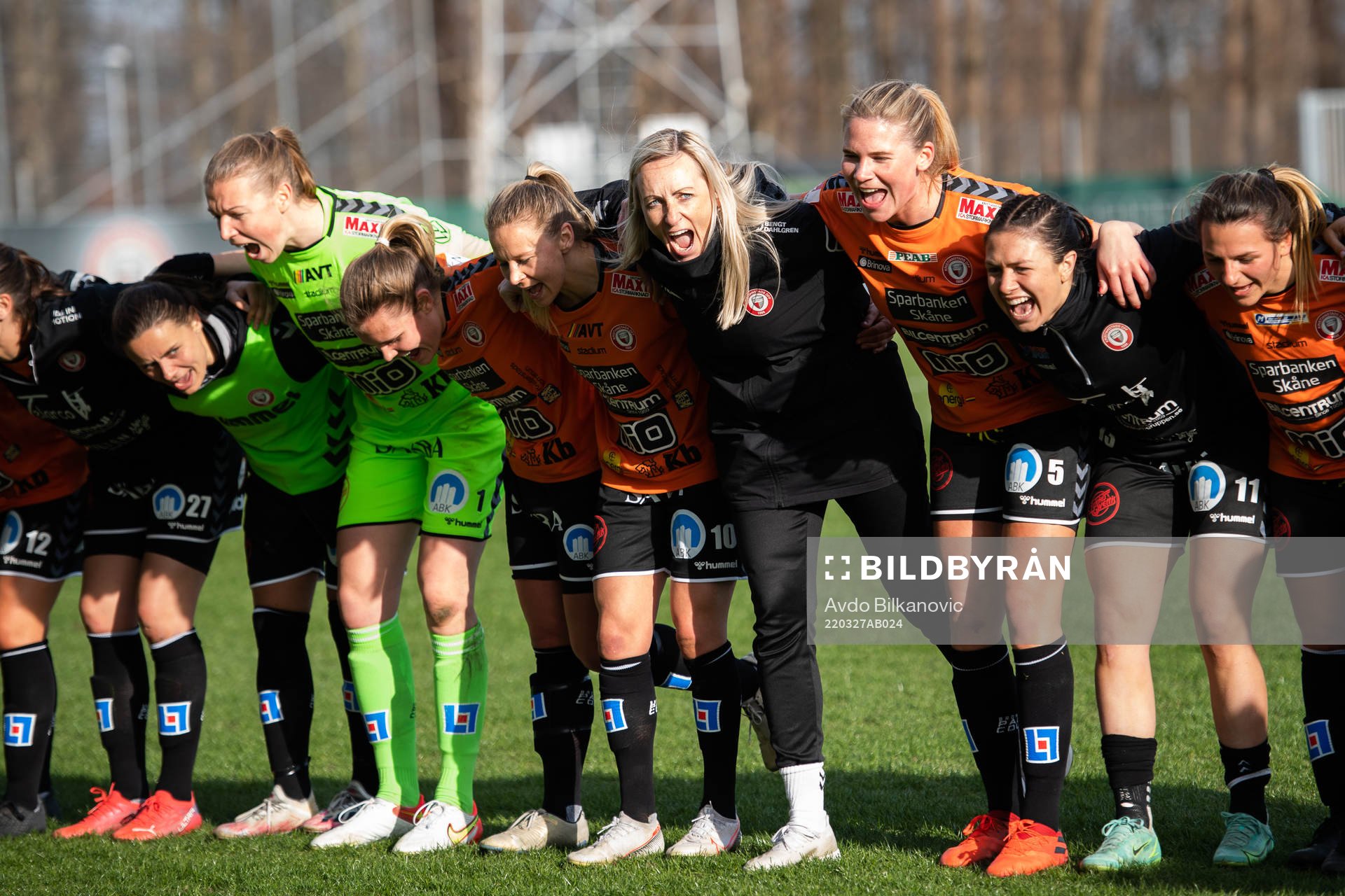 Kristianstads tränare Elisabet Gunnarsdóttir jublar