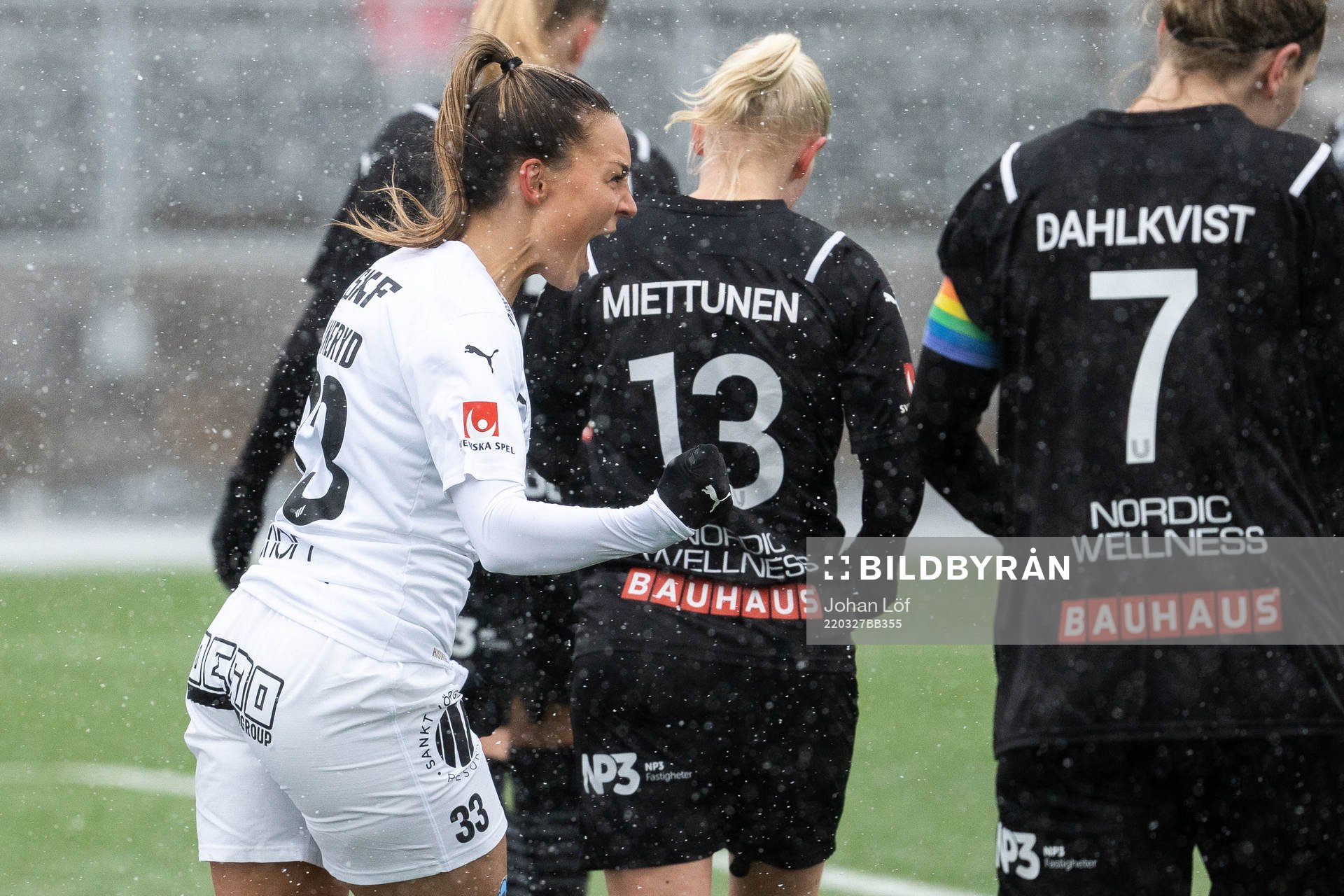 Häckens Johanna Rytting Kaneryd jublar