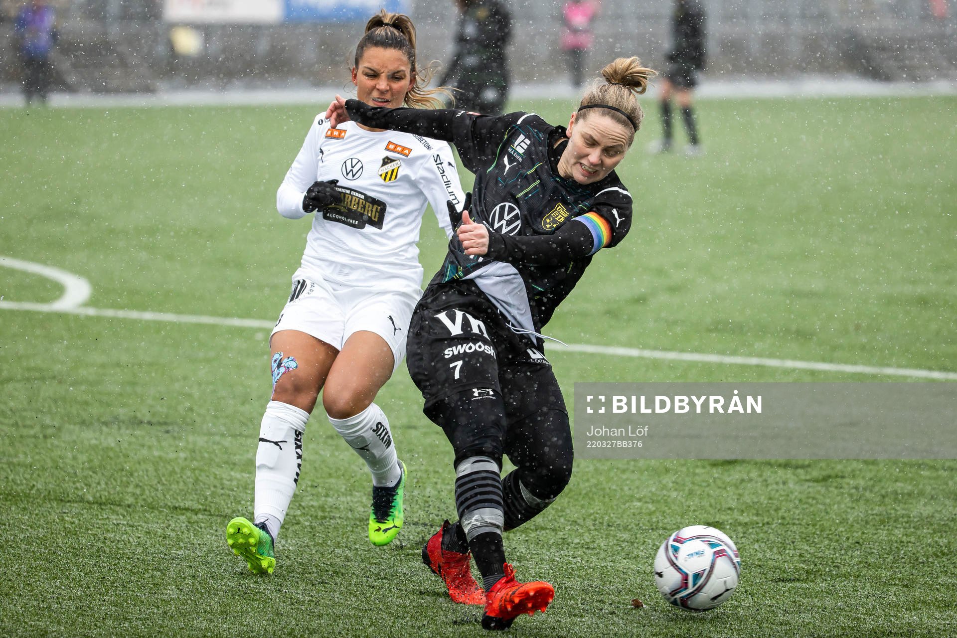 Umeås Lisa Dahlkvist och Häckens Johanna Rytting Kaneryd
