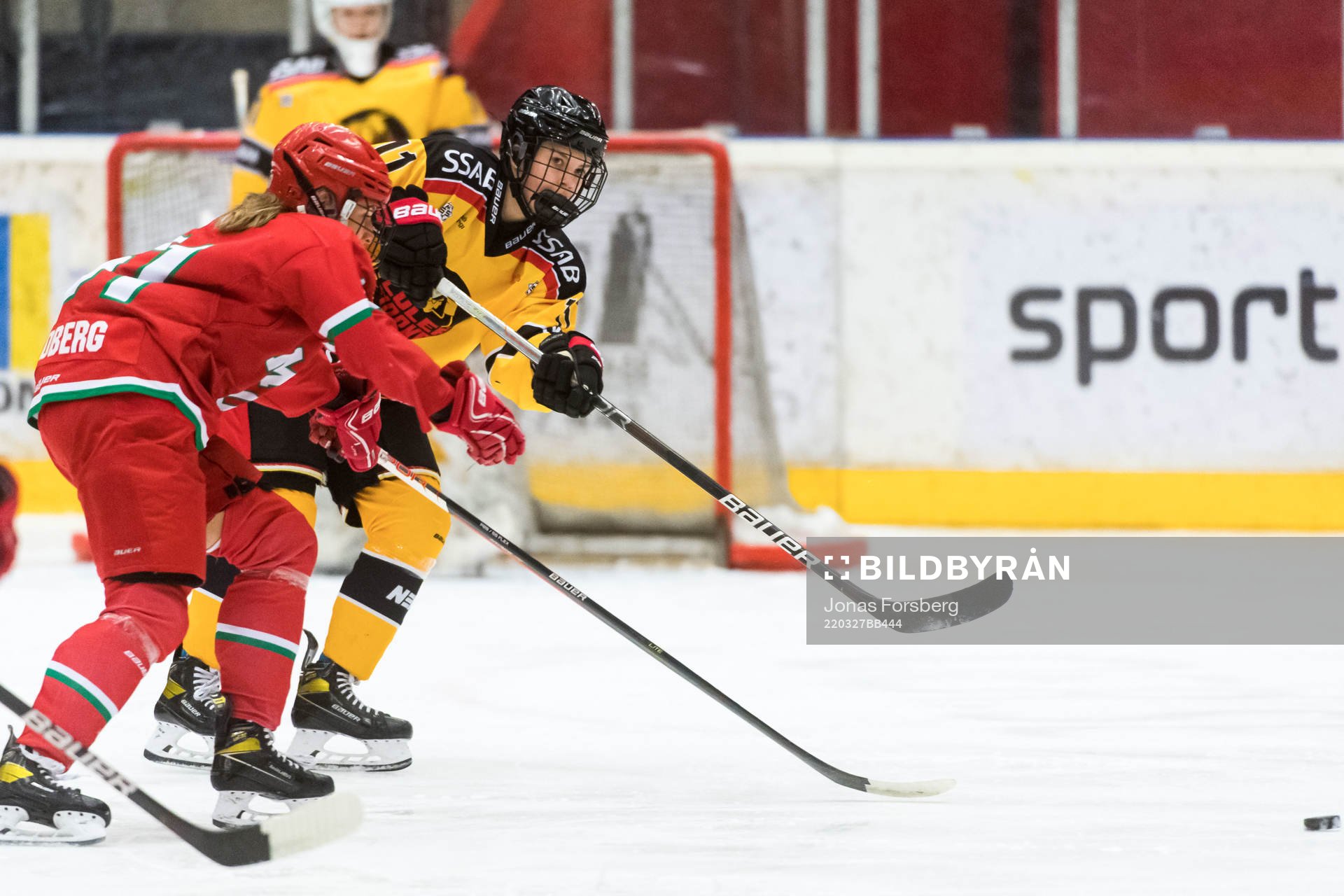 Modos Olivia Lindberg och Luleås Julia Hjelm