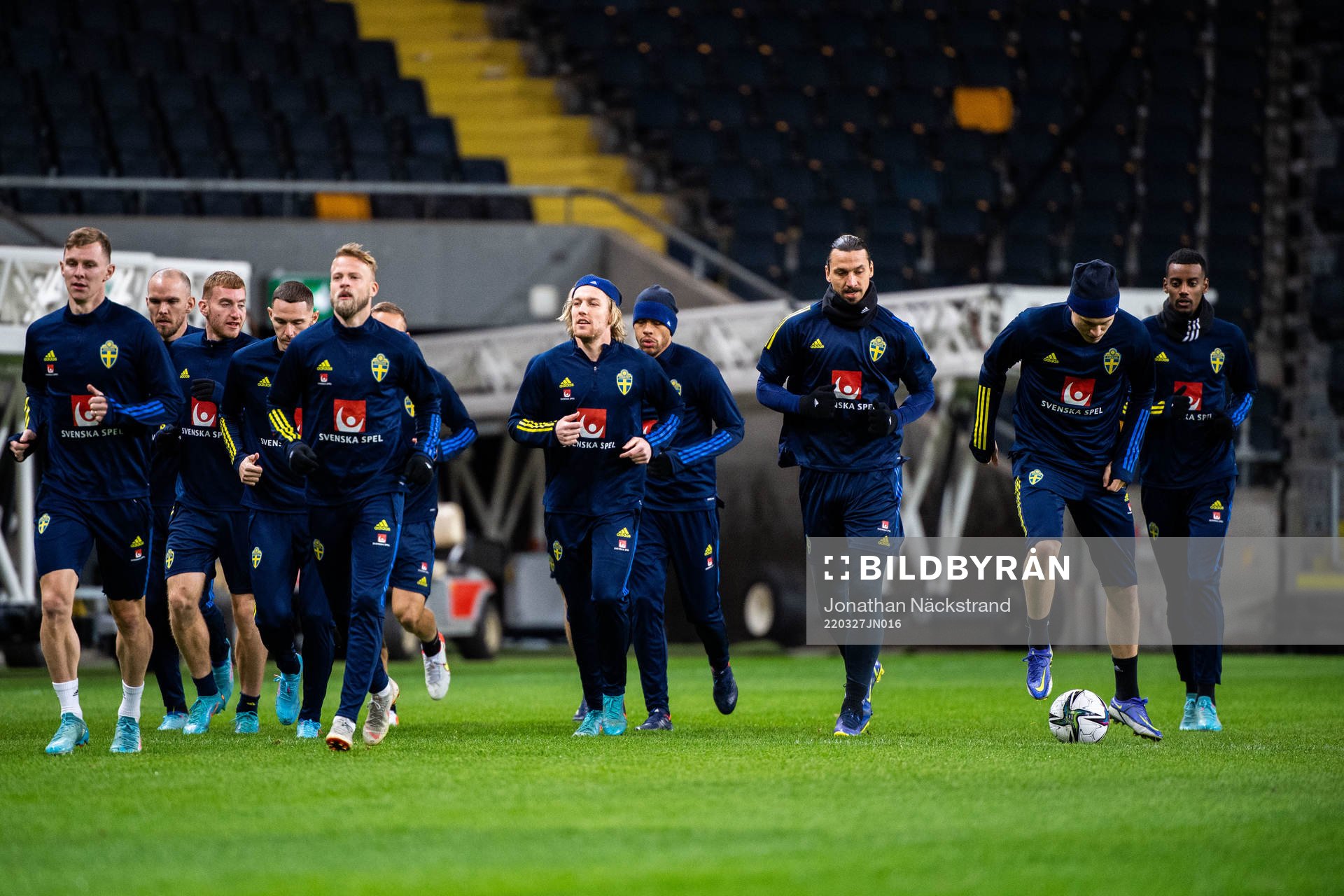 Emil Forsberg, Zlatan Ibrahimovic and Victor Nilsson