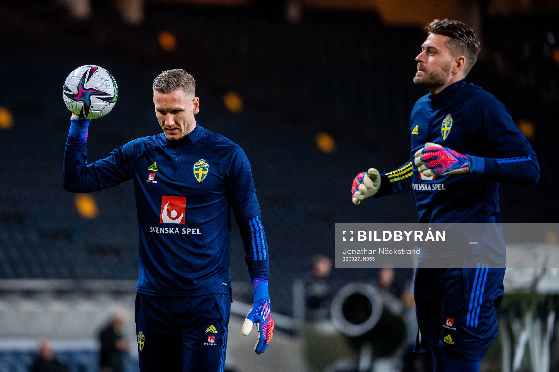 Goalkeeper Robin Olsen and goalkeeper Kristoffer Nordfeldt