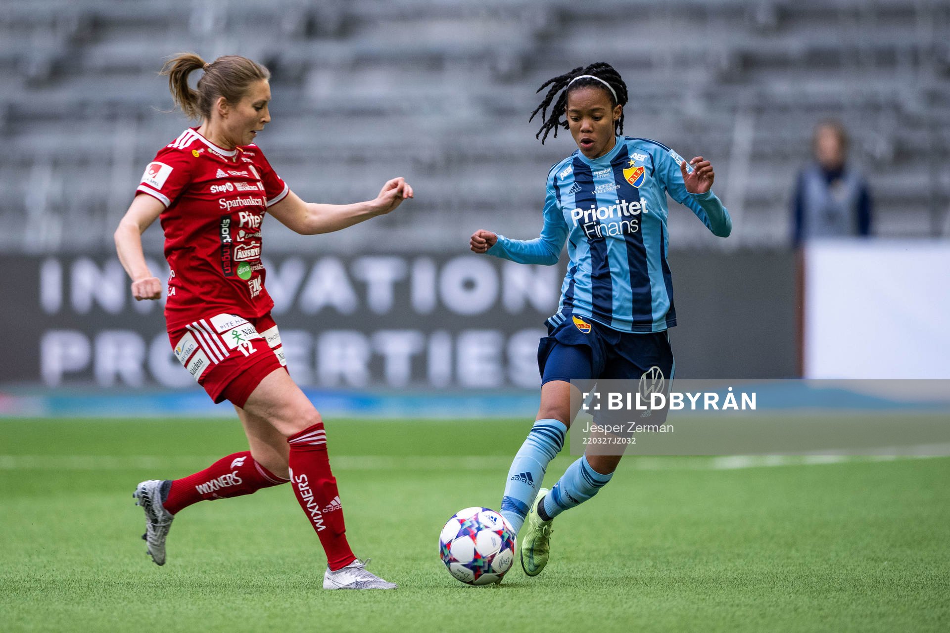 Piteås Fanny Andersson och Djurgårdens Linda Maserame