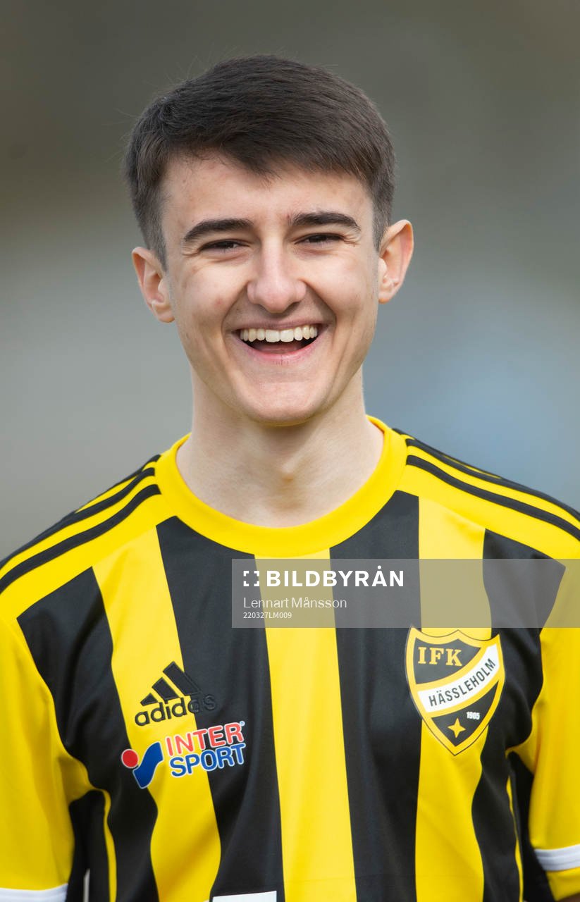 7 IFK Hässleholms Armin Culum i A-truppen, lagbild och